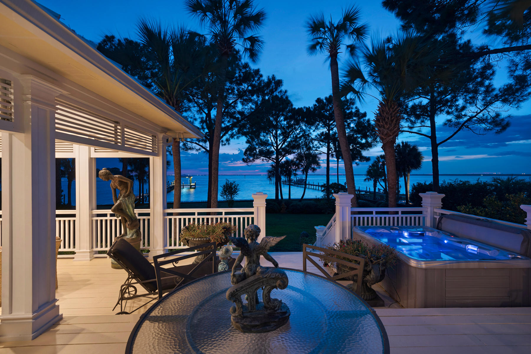 Cobbs Point - Residential