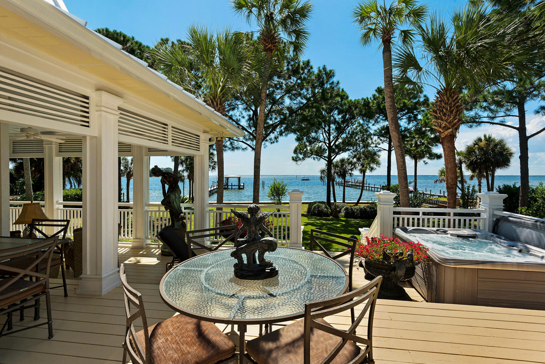 Cobbs Point - Residential