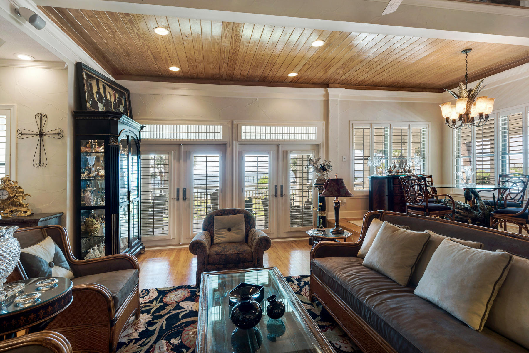 Cobbs Point - Residential