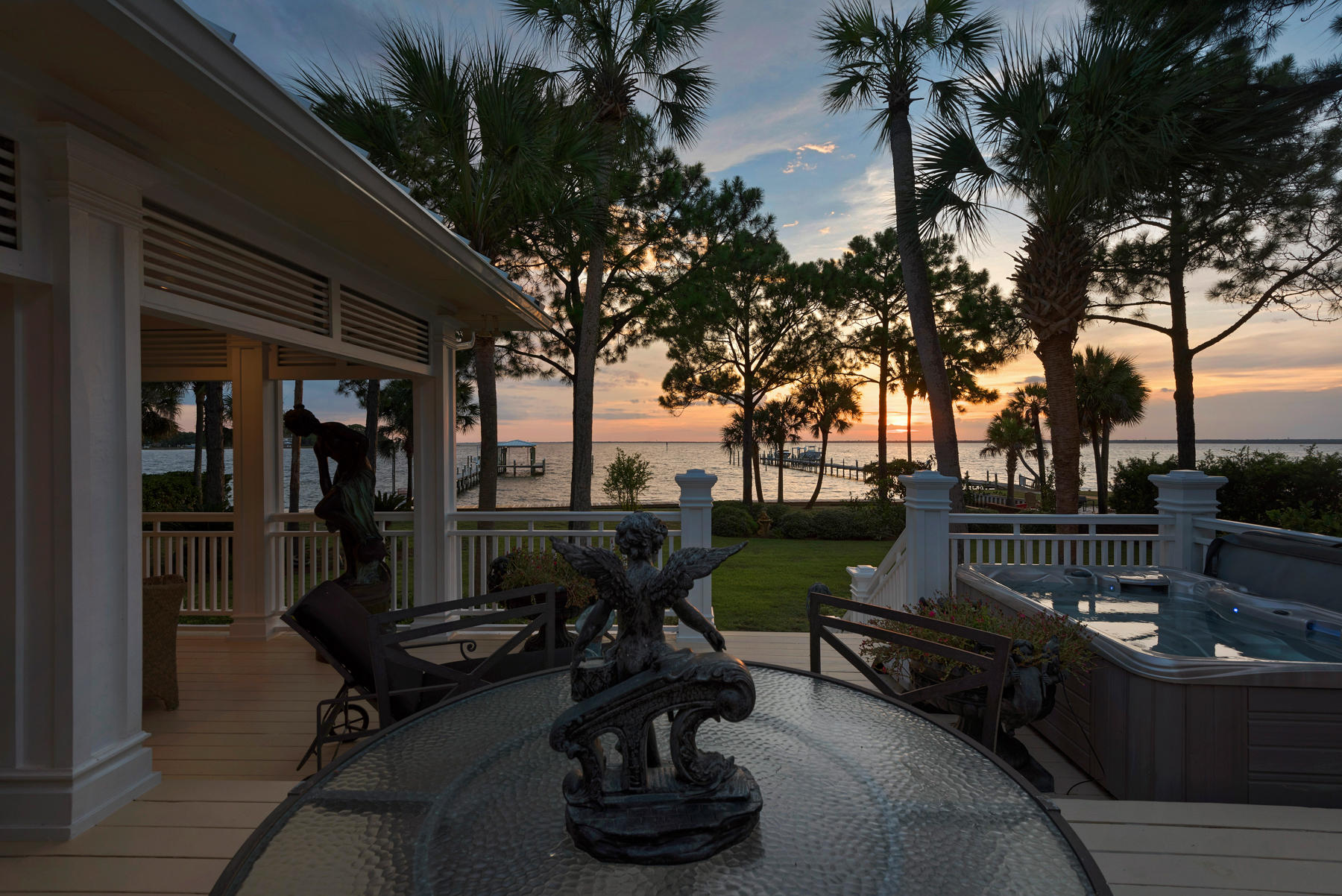 Cobbs Point - Residential