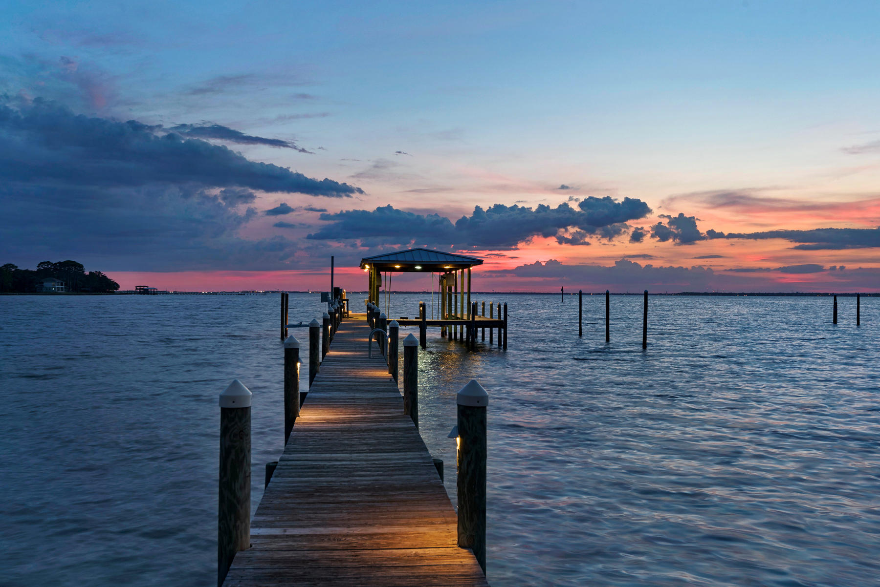 Cobbs Point - Residential
