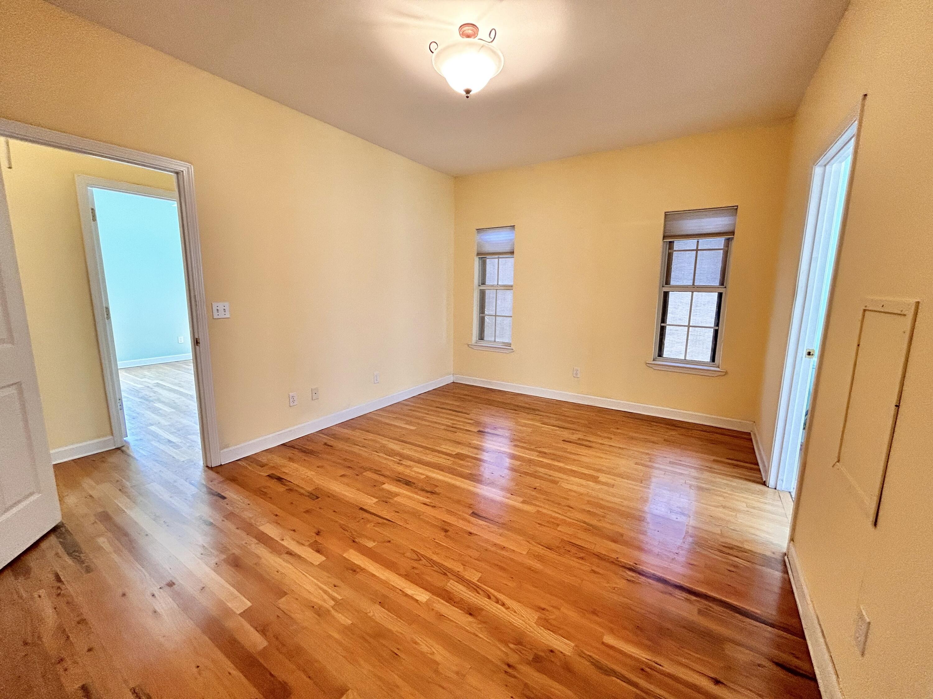 LEGION PARK LANDING - Residential