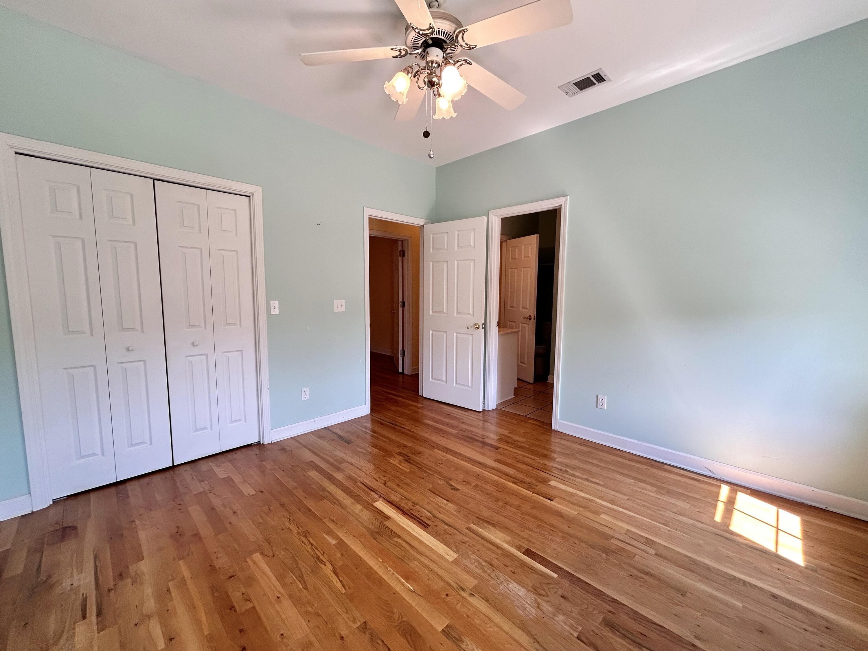 LEGION PARK LANDING - Residential
