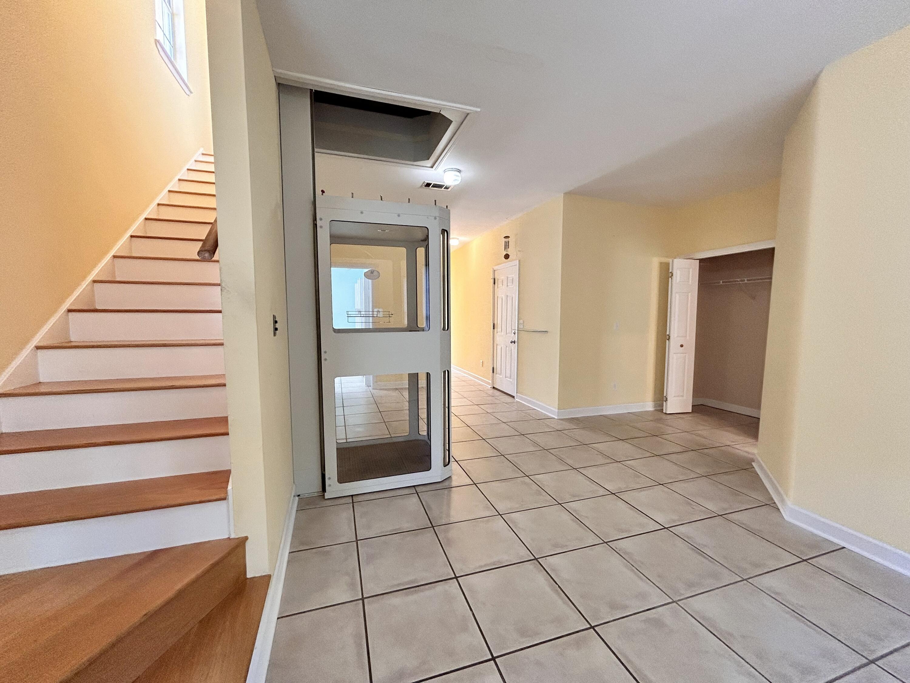 LEGION PARK LANDING - Residential