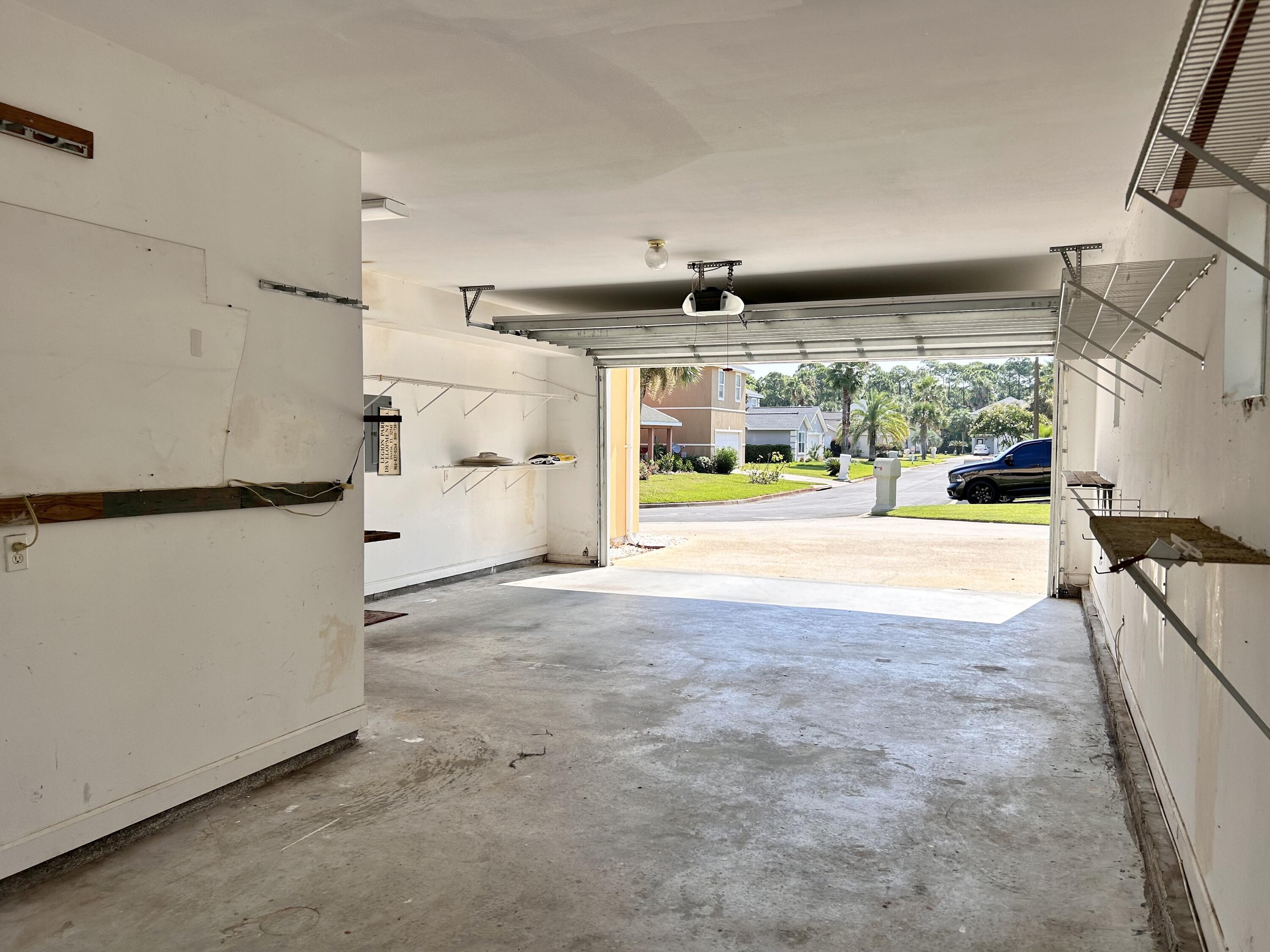 LEGION PARK LANDING - Residential