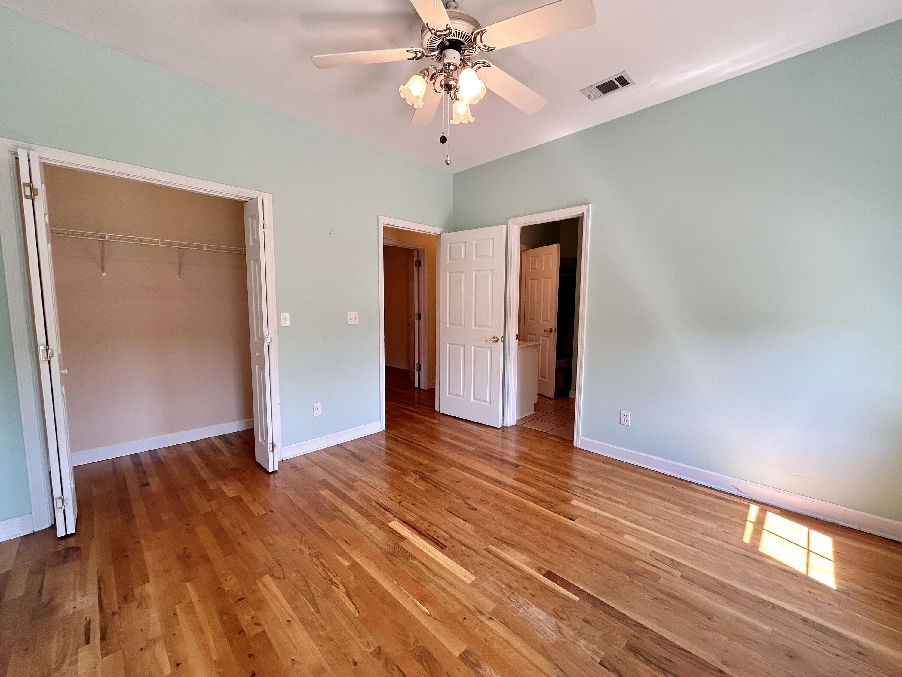 LEGION PARK LANDING - Residential