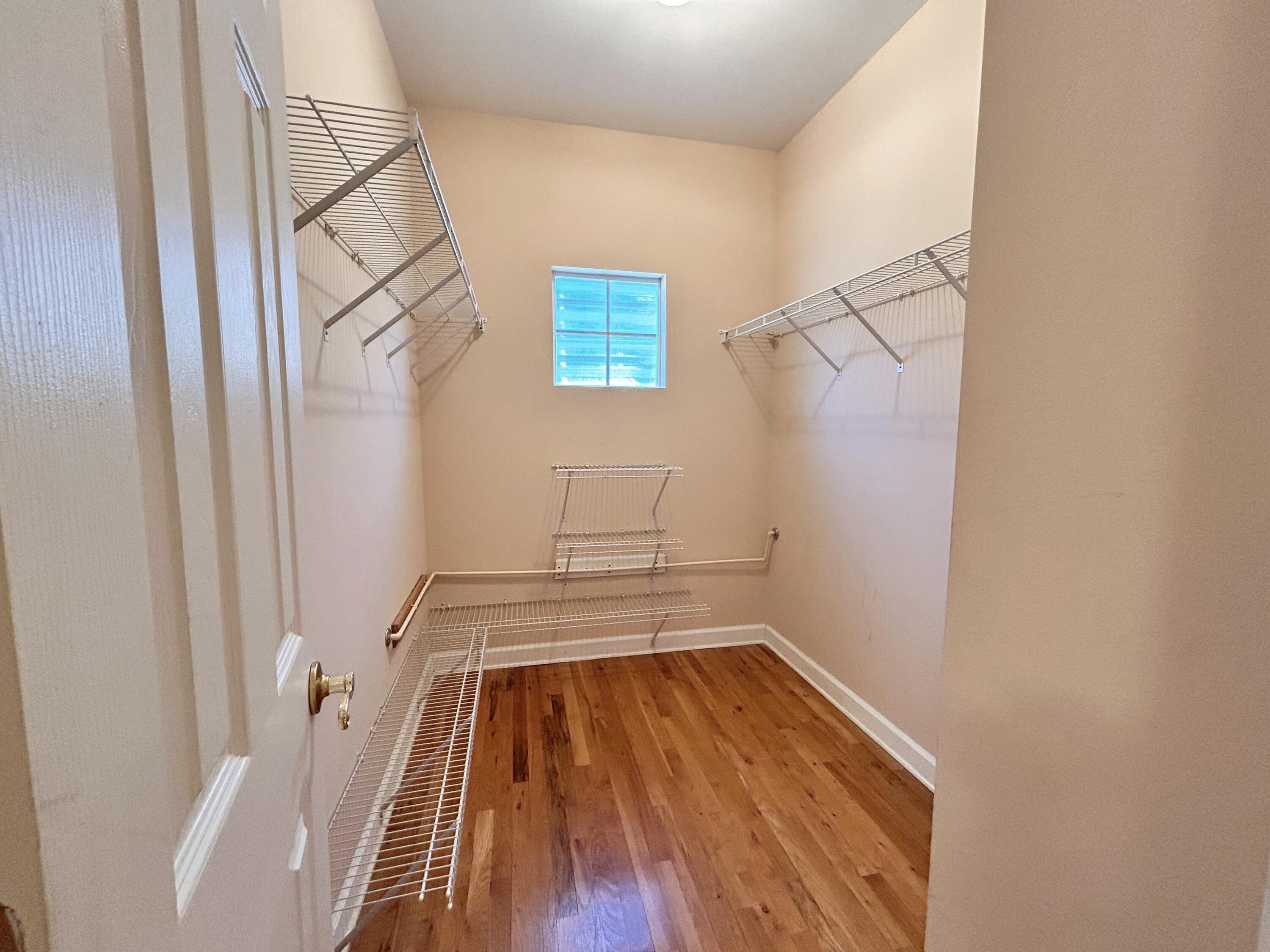 LEGION PARK LANDING - Residential
