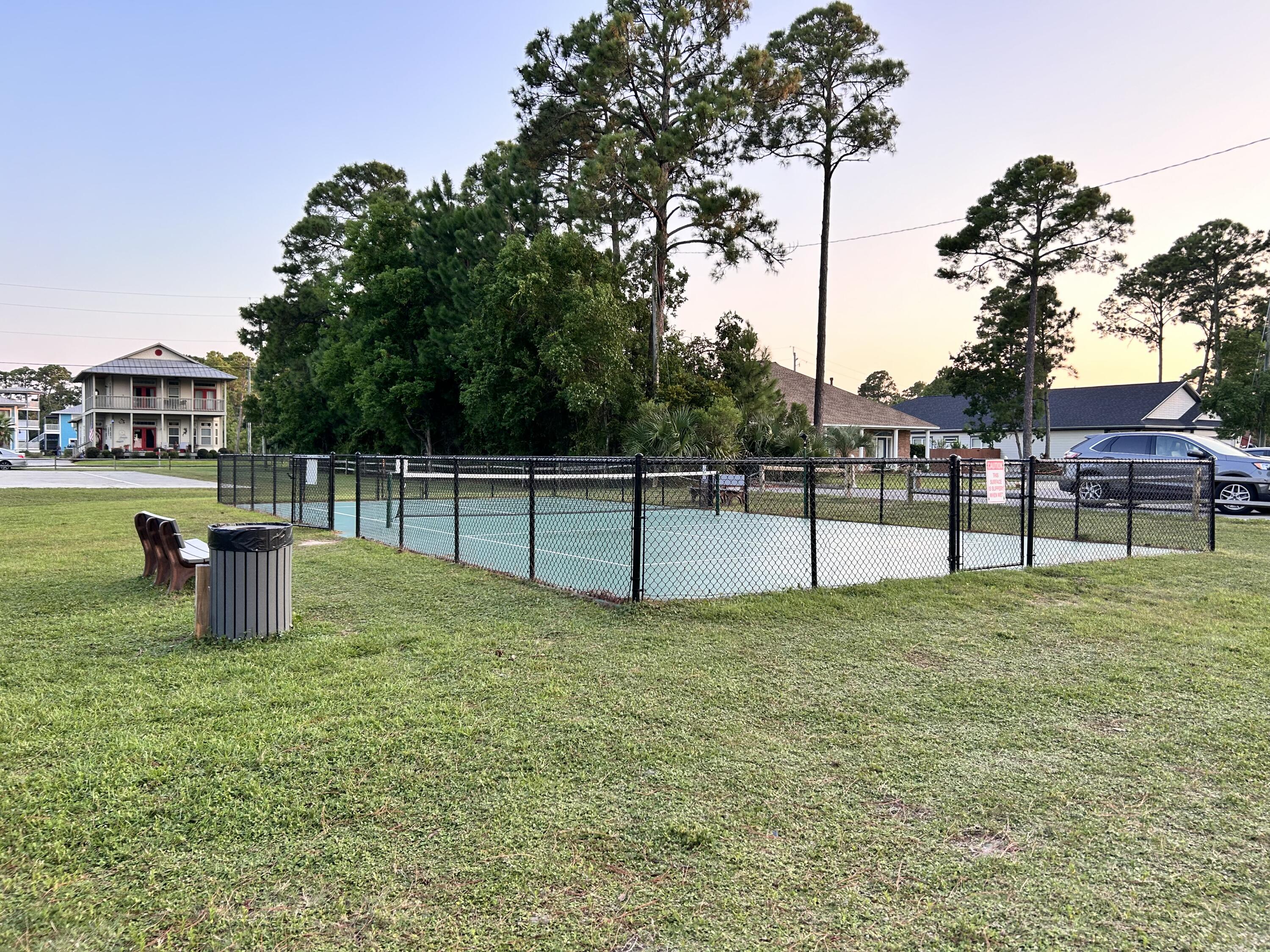 LEGION PARK LANDING - Residential