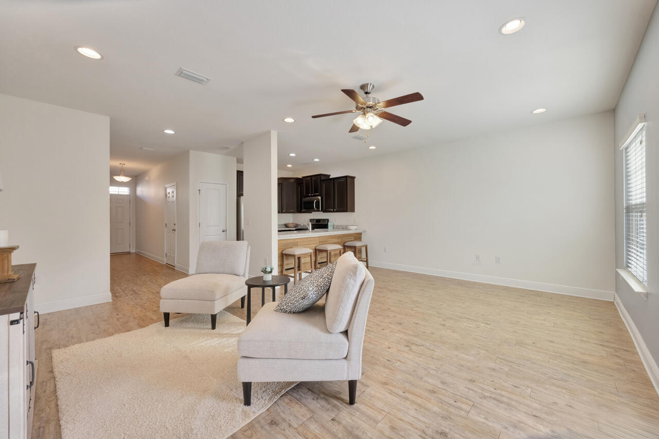 IRON HORSE TOWN HOMES - Residential