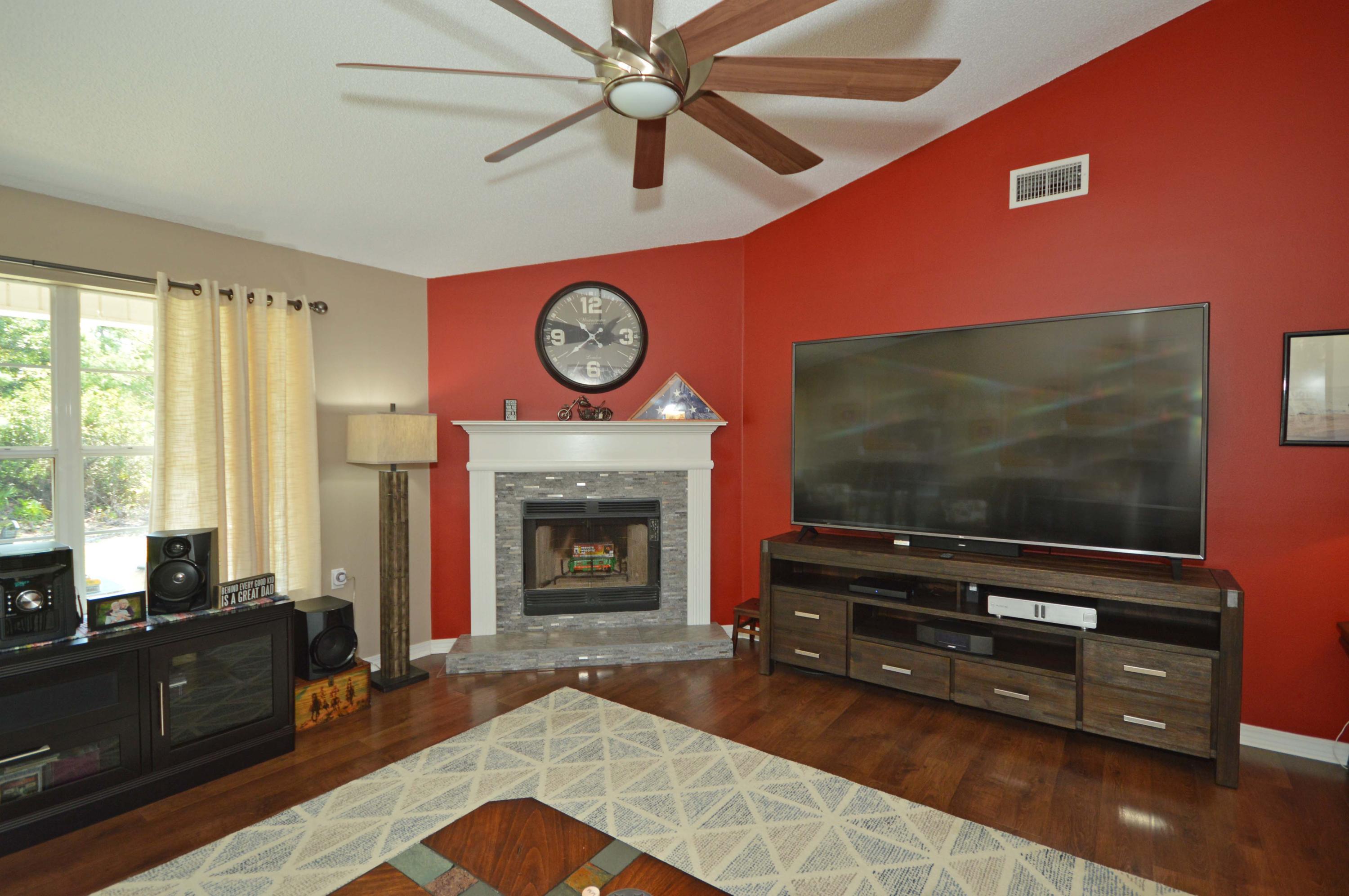 LIGHTHOUSE POINTE UNIT 3 - Residential