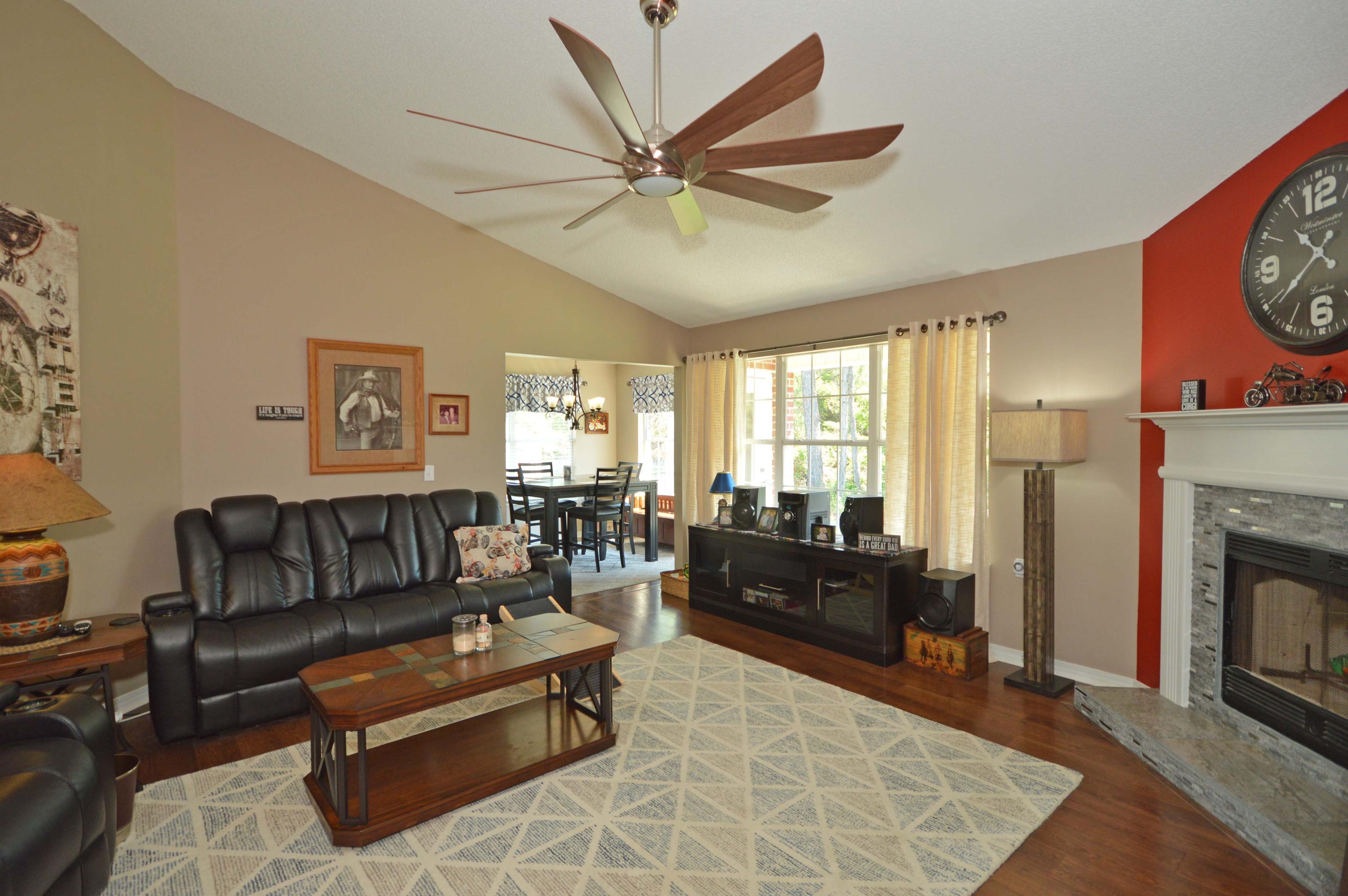 LIGHTHOUSE POINTE UNIT 3 - Residential