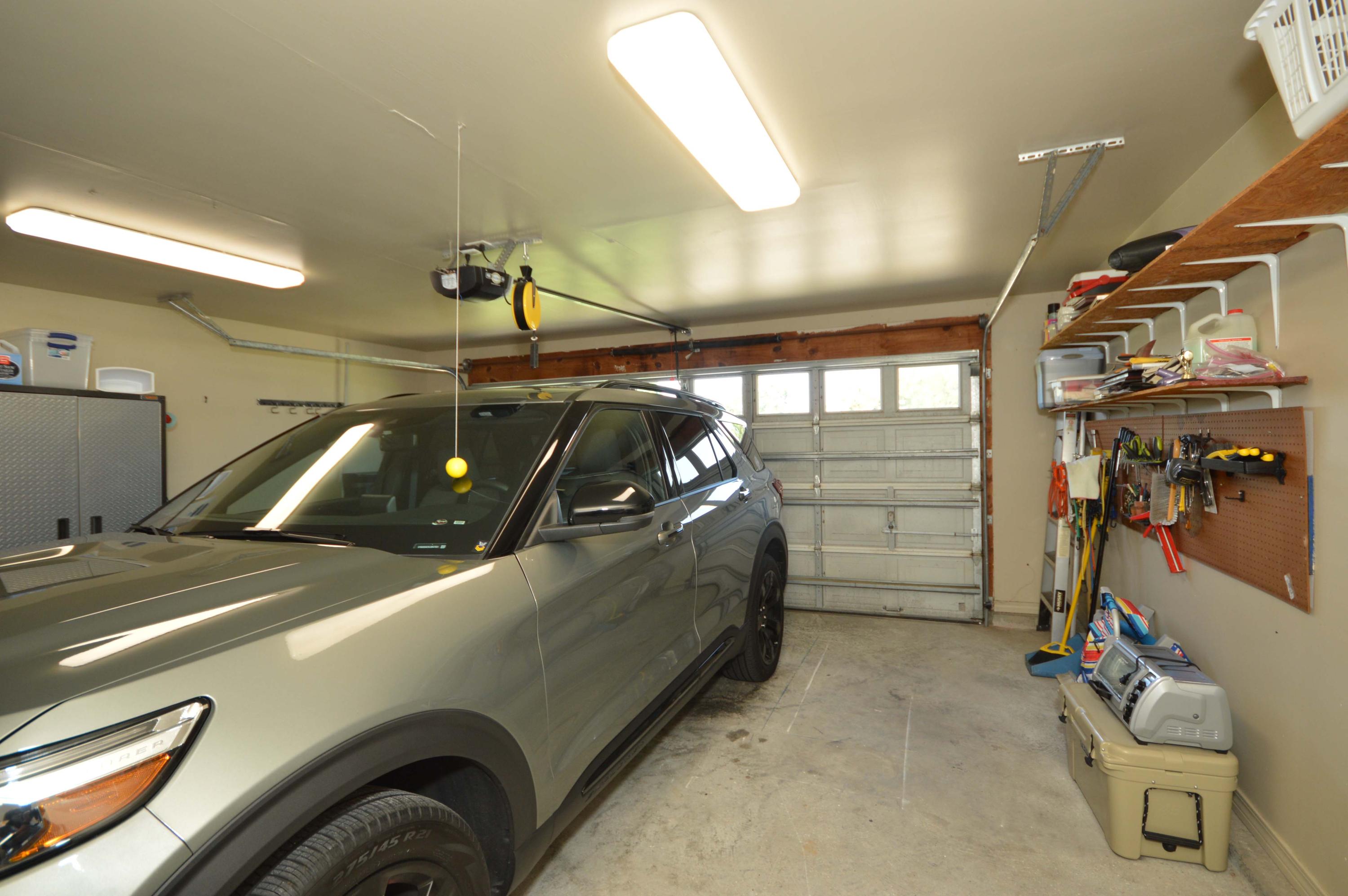 LIGHTHOUSE POINTE UNIT 3 - Residential