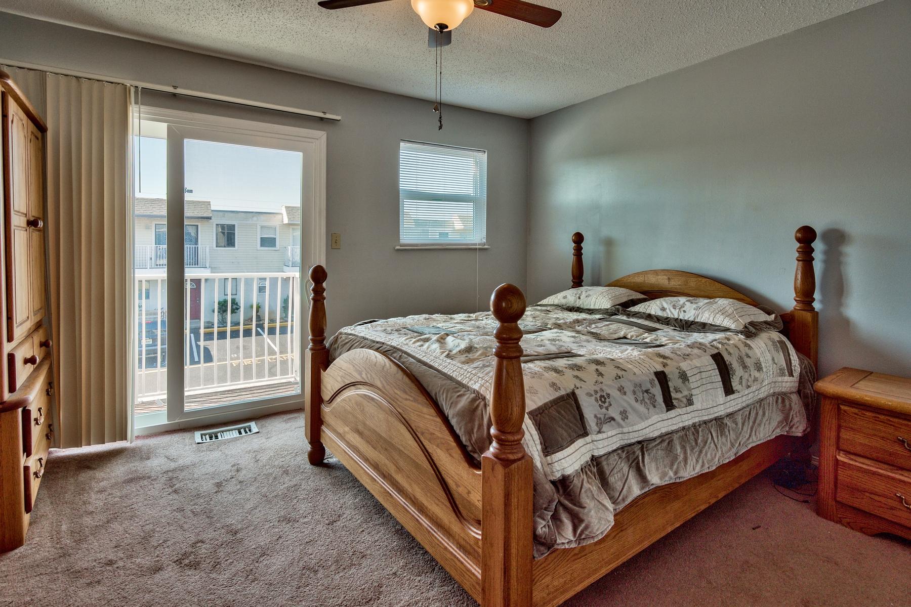 LEGION VILLAGE T/H - Residential