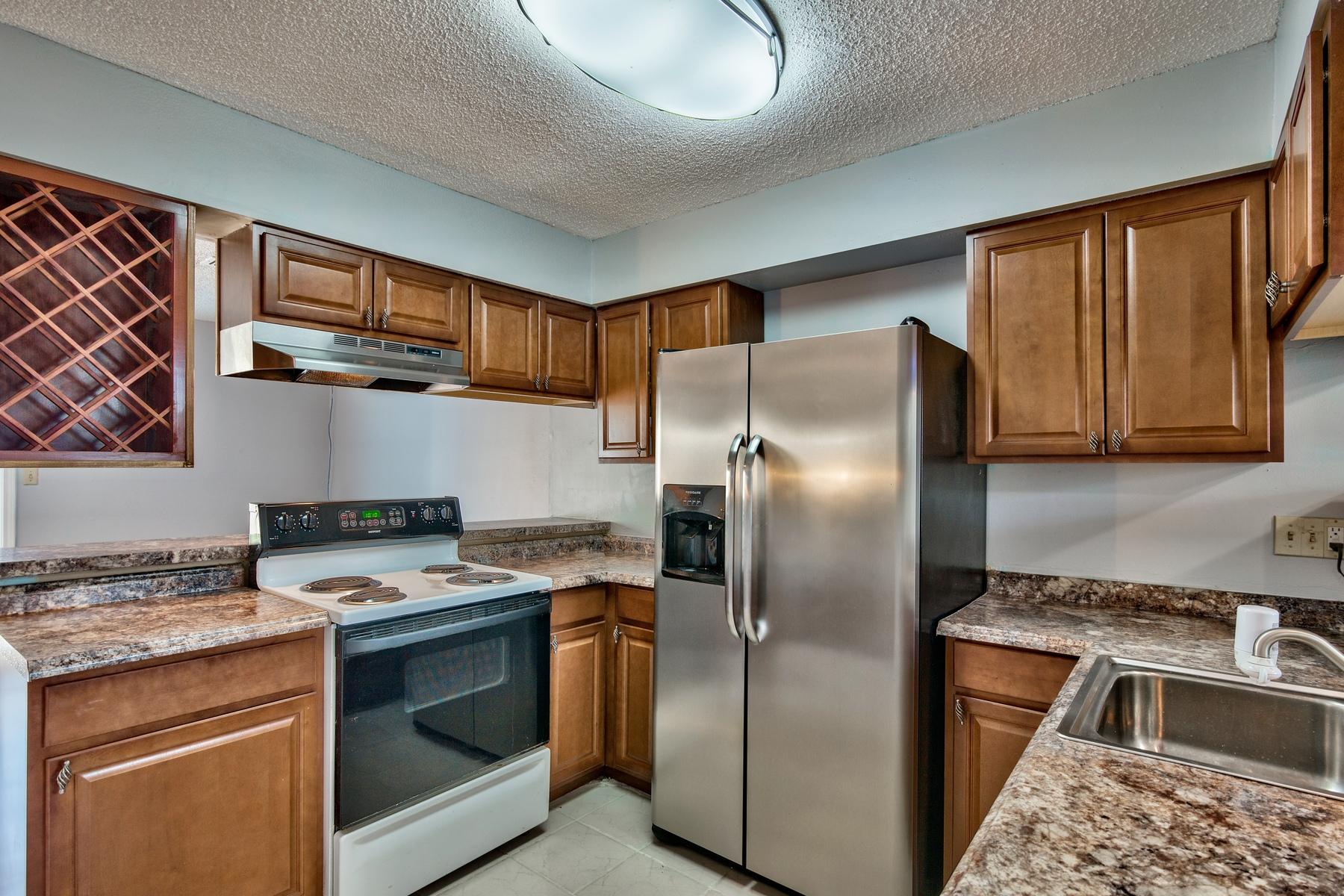 LEGION VILLAGE T/H - Residential