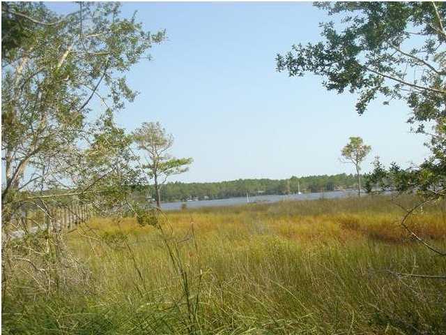 LAGRANGE SHORES - Land