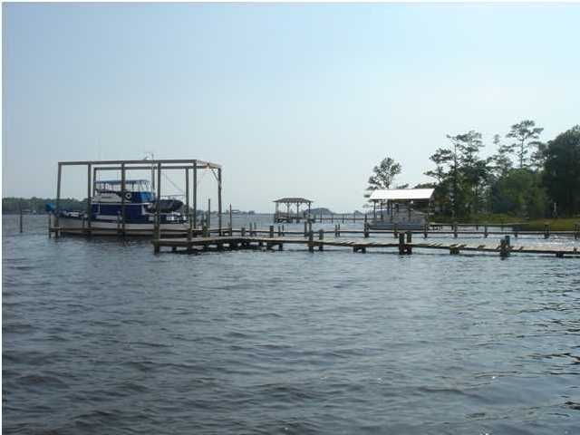 LAGRANGE SHORES - Land