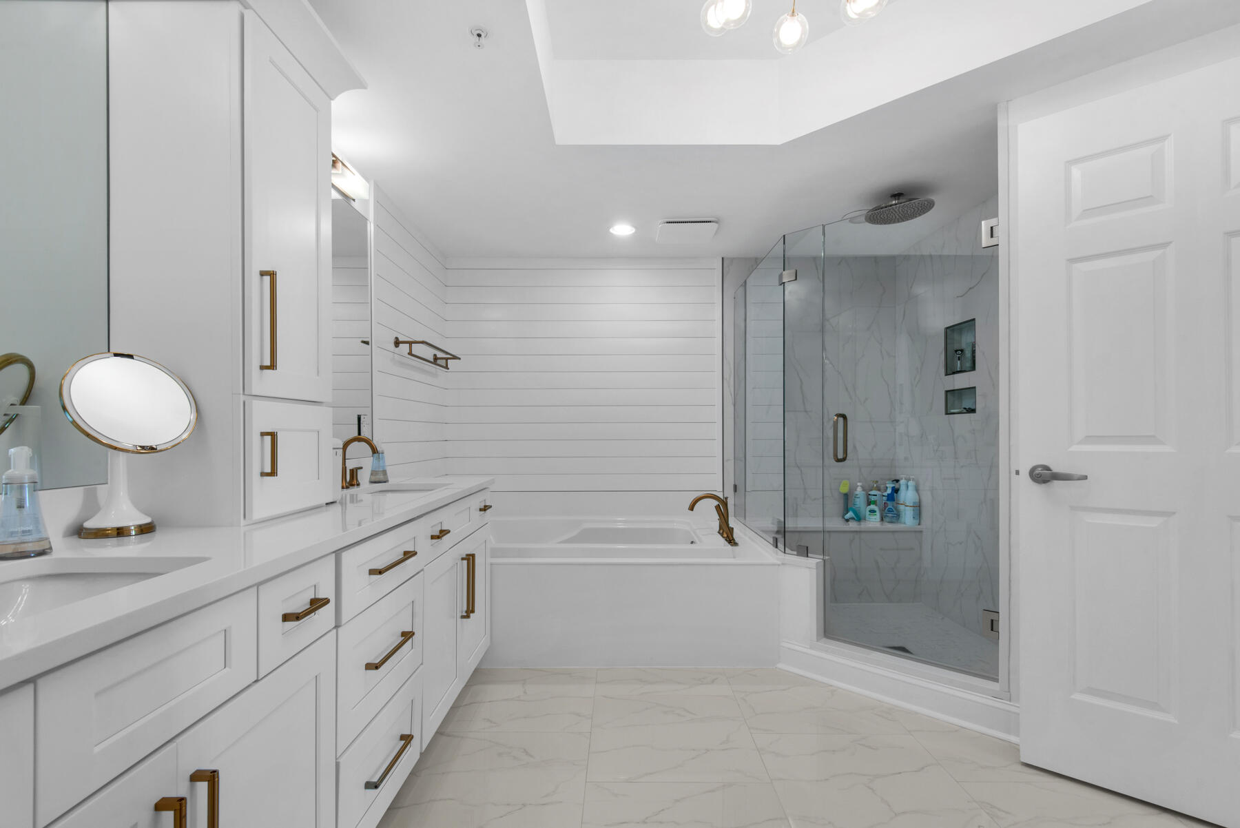 ST. BARTH AT SILVER SHELLS - Residential