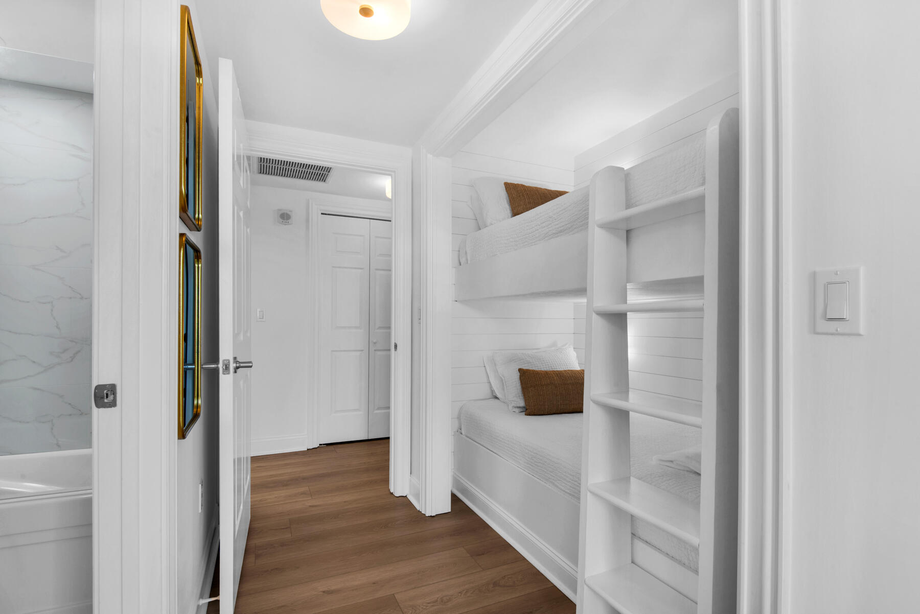 ST. BARTH AT SILVER SHELLS - Residential