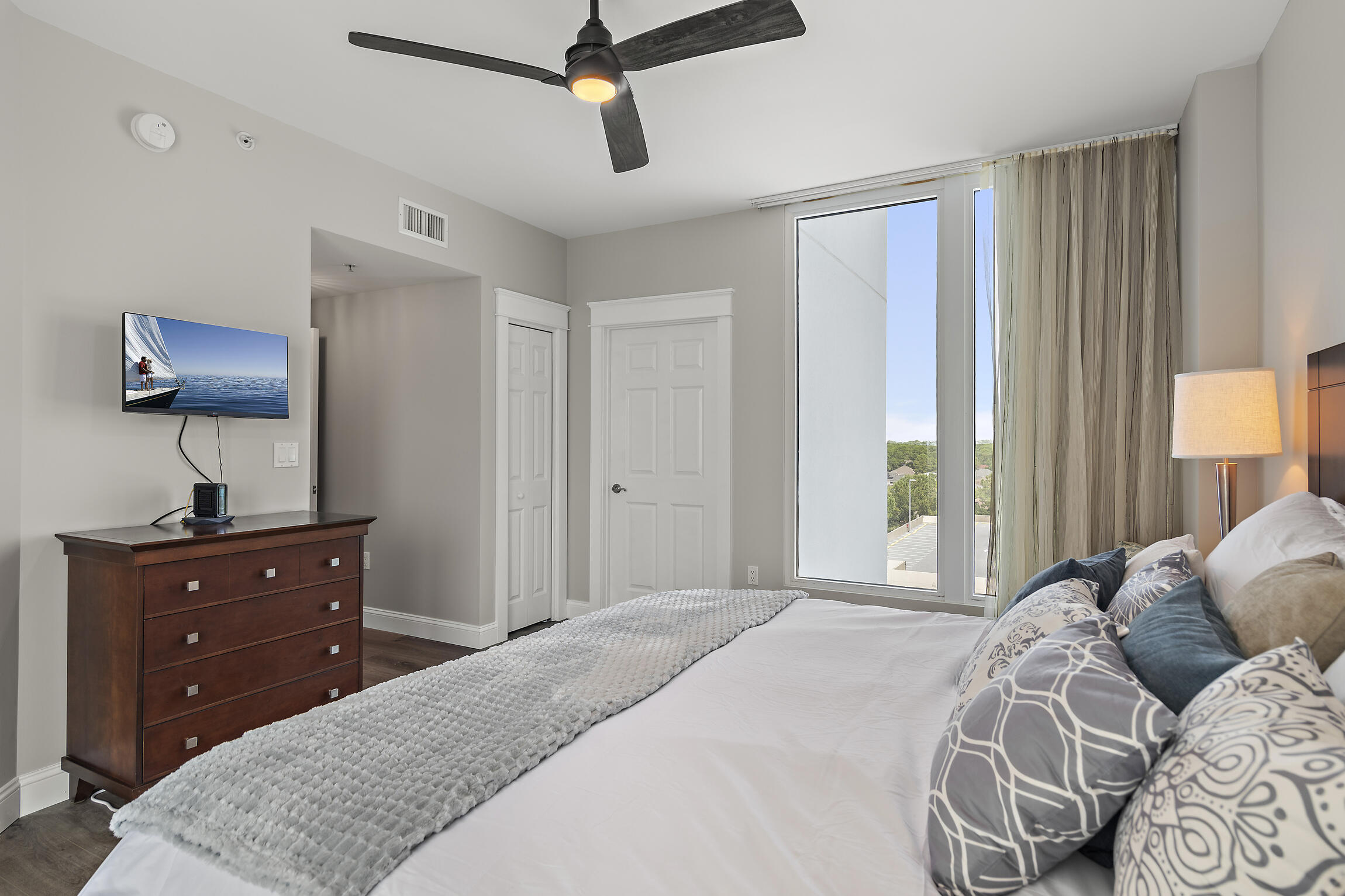 THE PALMS OF DESTIN - Residential