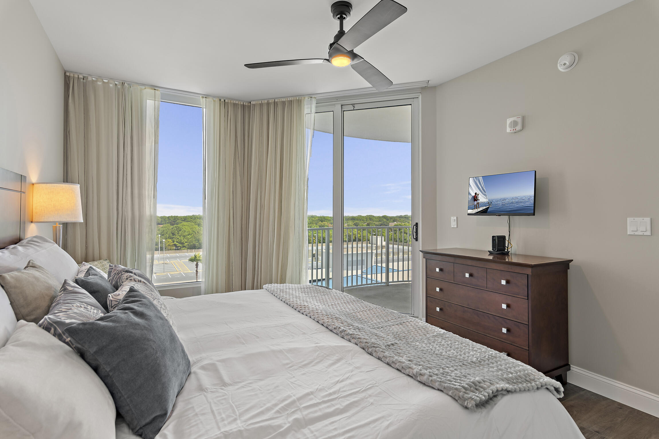 THE PALMS OF DESTIN - Residential