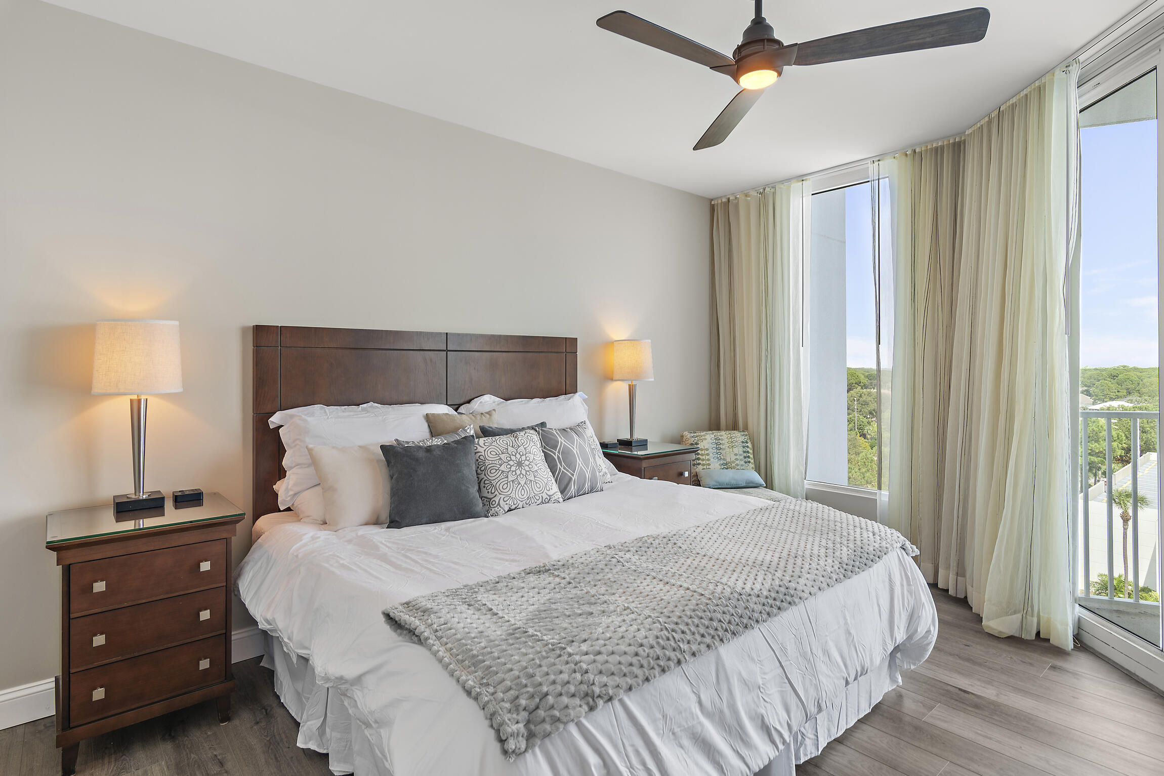 THE PALMS OF DESTIN - Residential