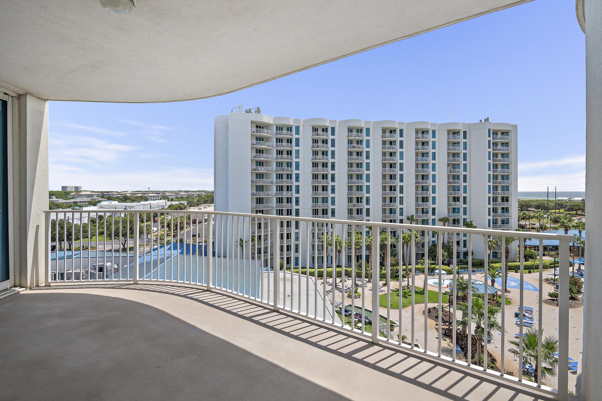 THE PALMS OF DESTIN - Residential