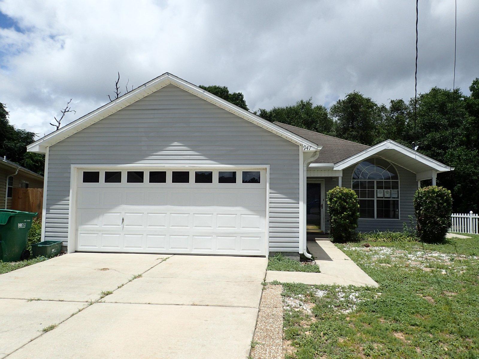 In the heart of Fort Walton Beach, this REO home is the home you've been looking for. Built in 1998, the all vinyl 3 bedroom 2 bath home has new paint, new doors, fixtures and is ready to go! Enjoy being mins from shopping, beaches and bases without spending a fortune. This property will not last, so call today before this one is gone!