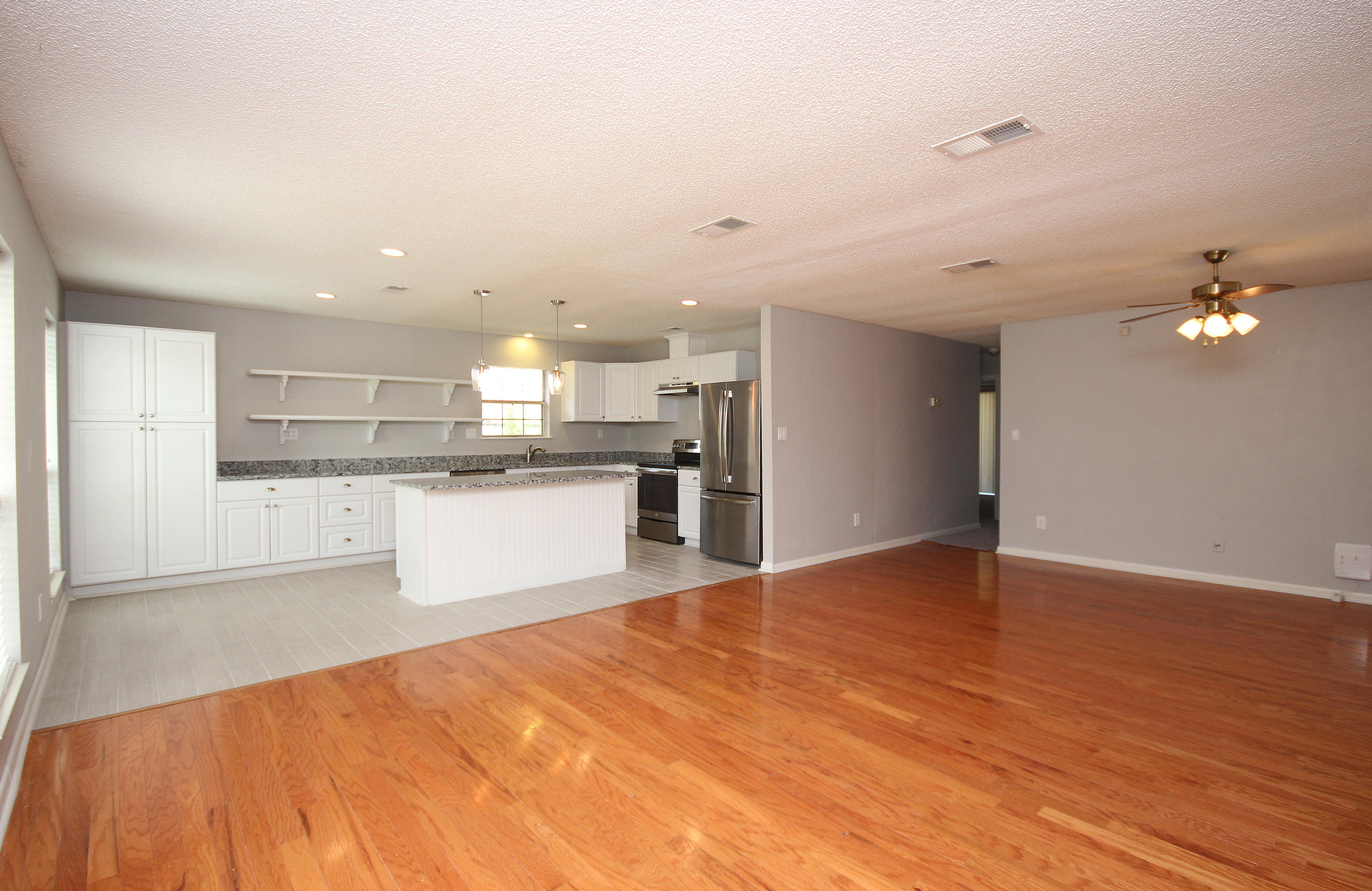 BLUEWATER BAY VILLAGE 1A - Residential