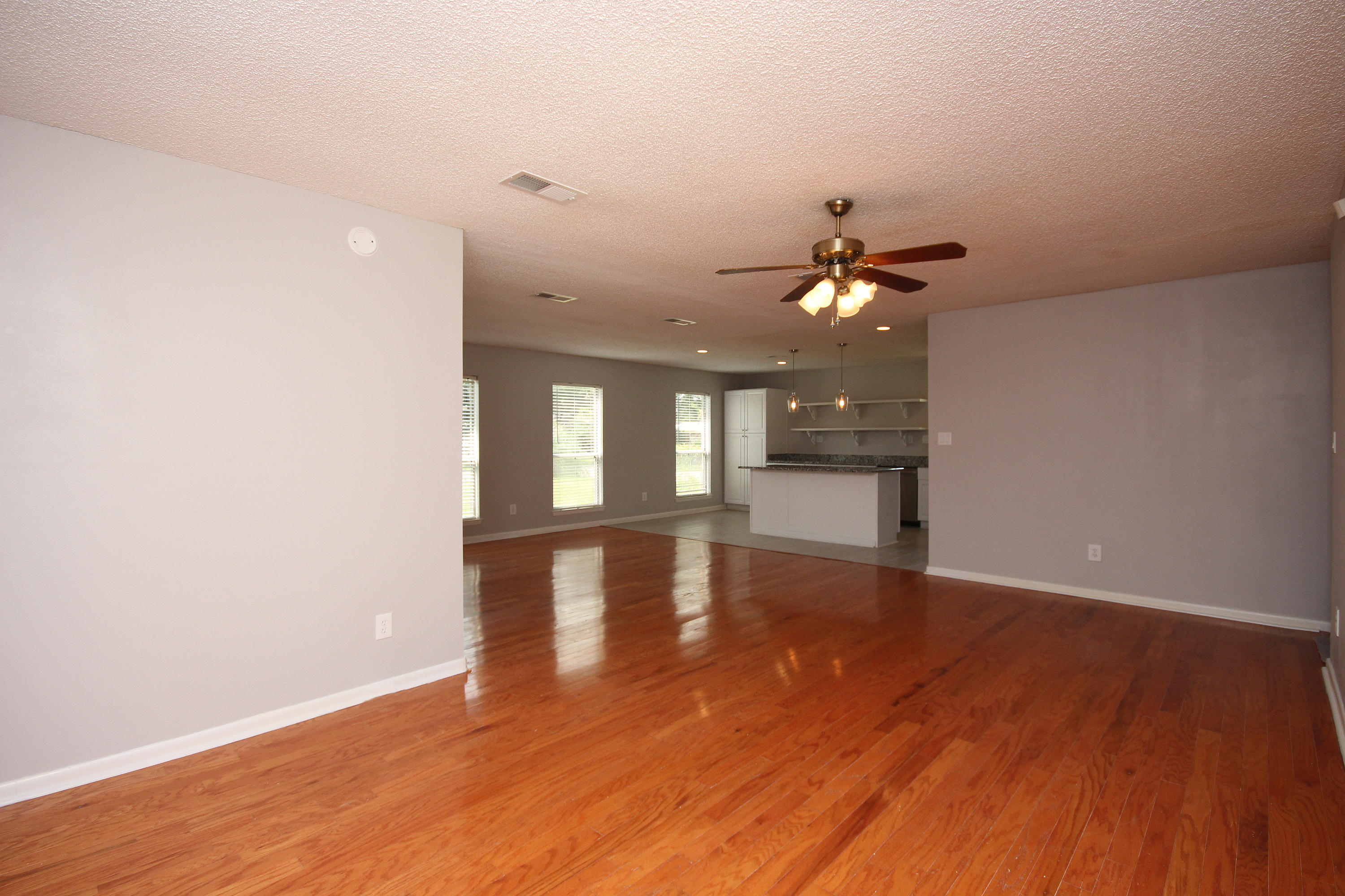 BLUEWATER BAY VILLAGE 1A - Residential