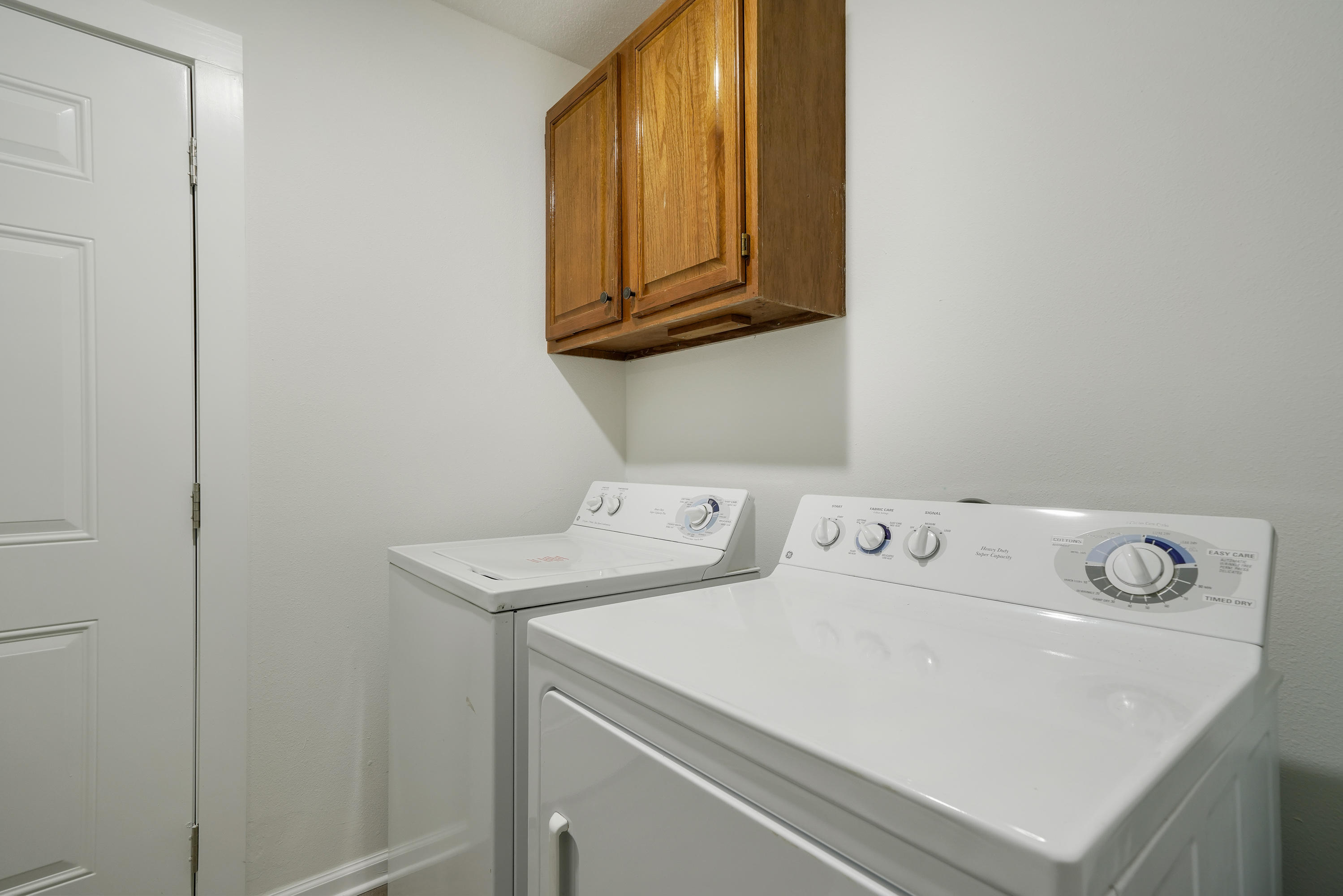 TIMBERLAKE ESTATES 1ST ADDN - Residential