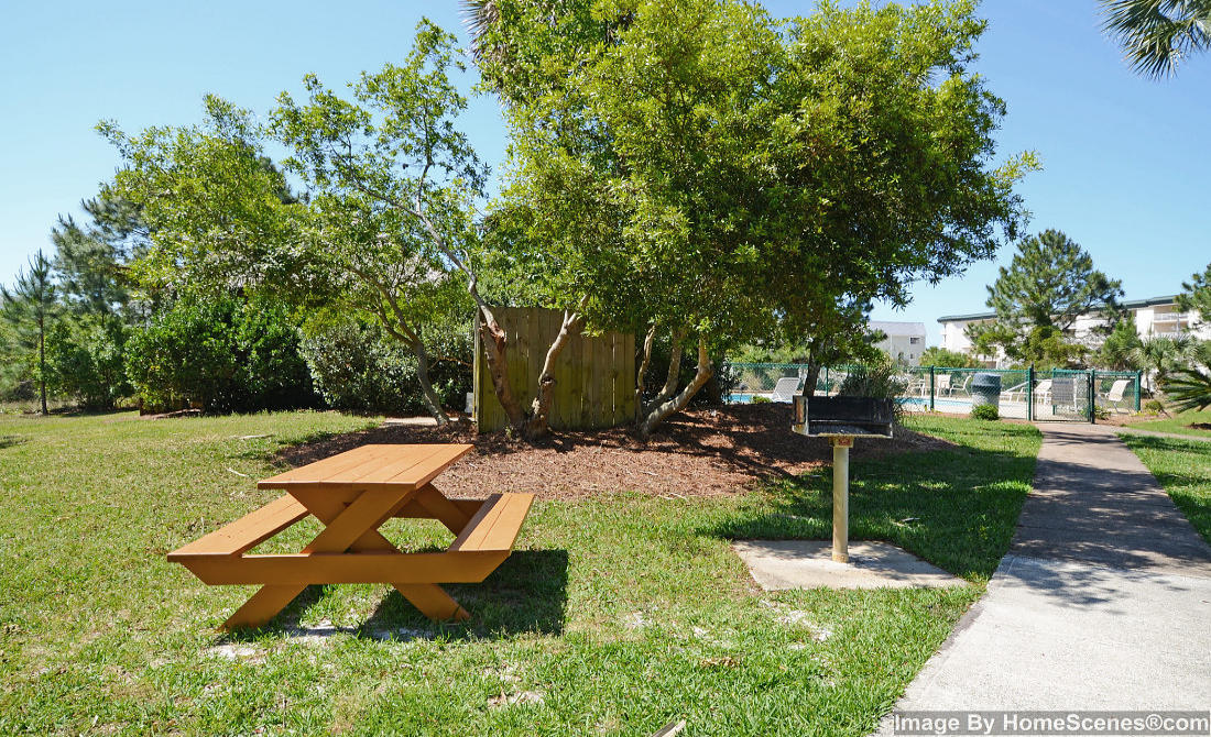 BEACHFRONT 2 PH 1 - Residential