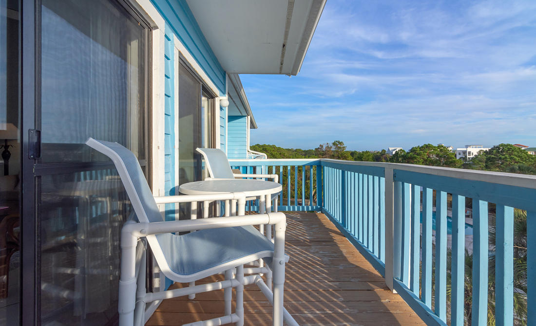 BEACHFRONT 2 PH 1 - Residential