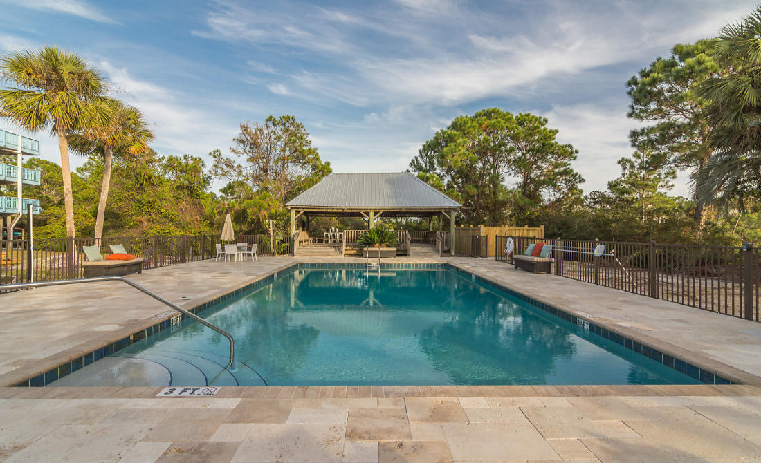 BEACHFRONT 2 PH 1 - Residential