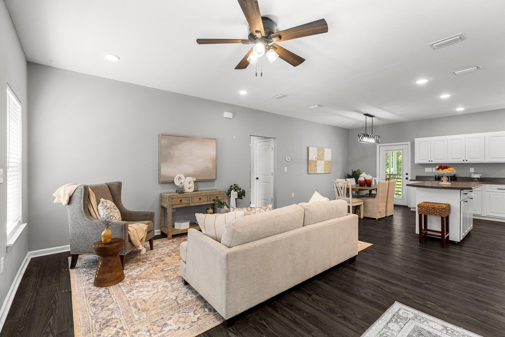 SILVERNAIL HEIGHTS - Residential