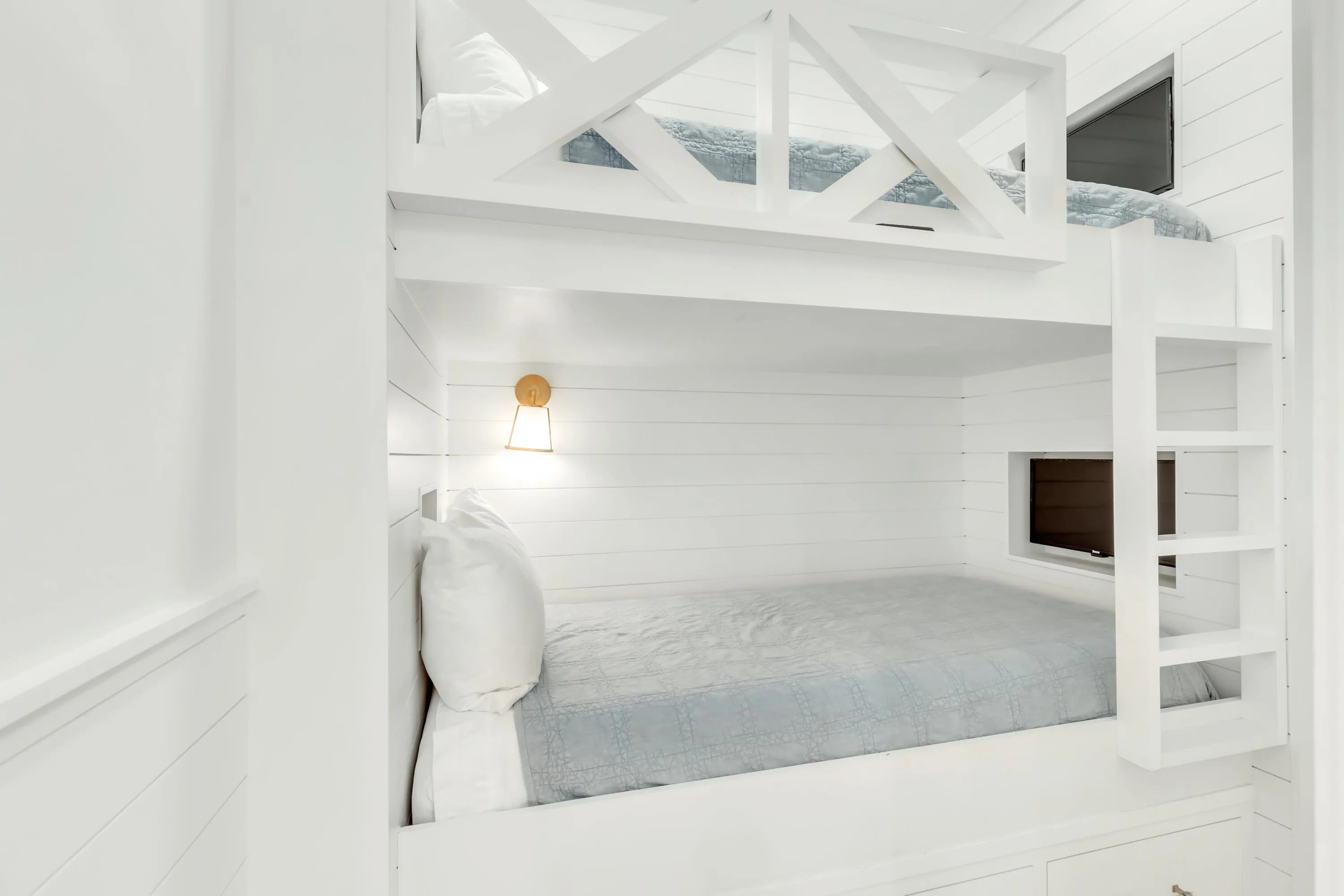 Santa Rosa Beach, Florida, 32459, United States, 2 Bedrooms Bedrooms, ,3 BathroomsBathrooms,Residential,Active,1945432