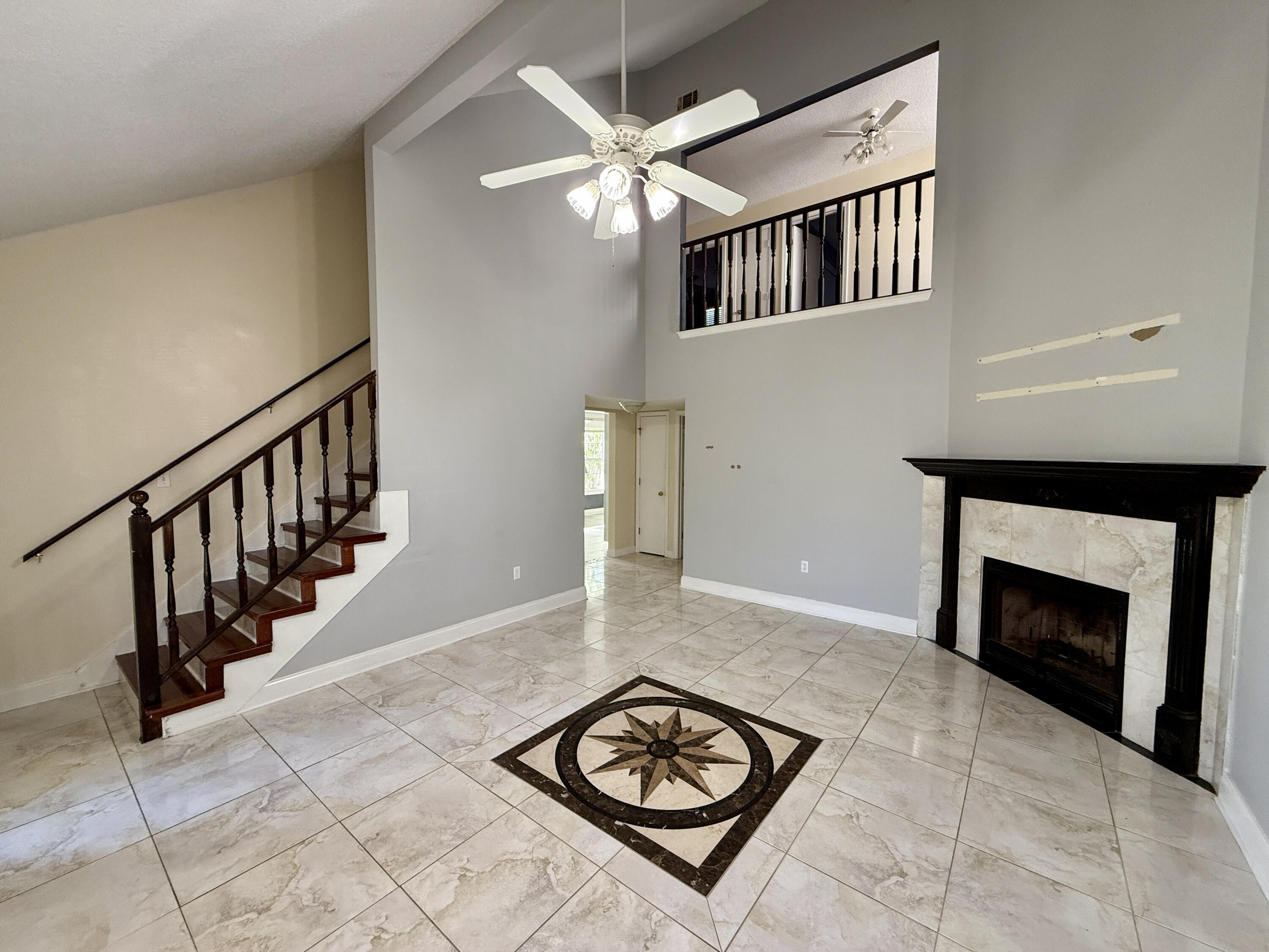 SCRANTON ESTATES - Residential