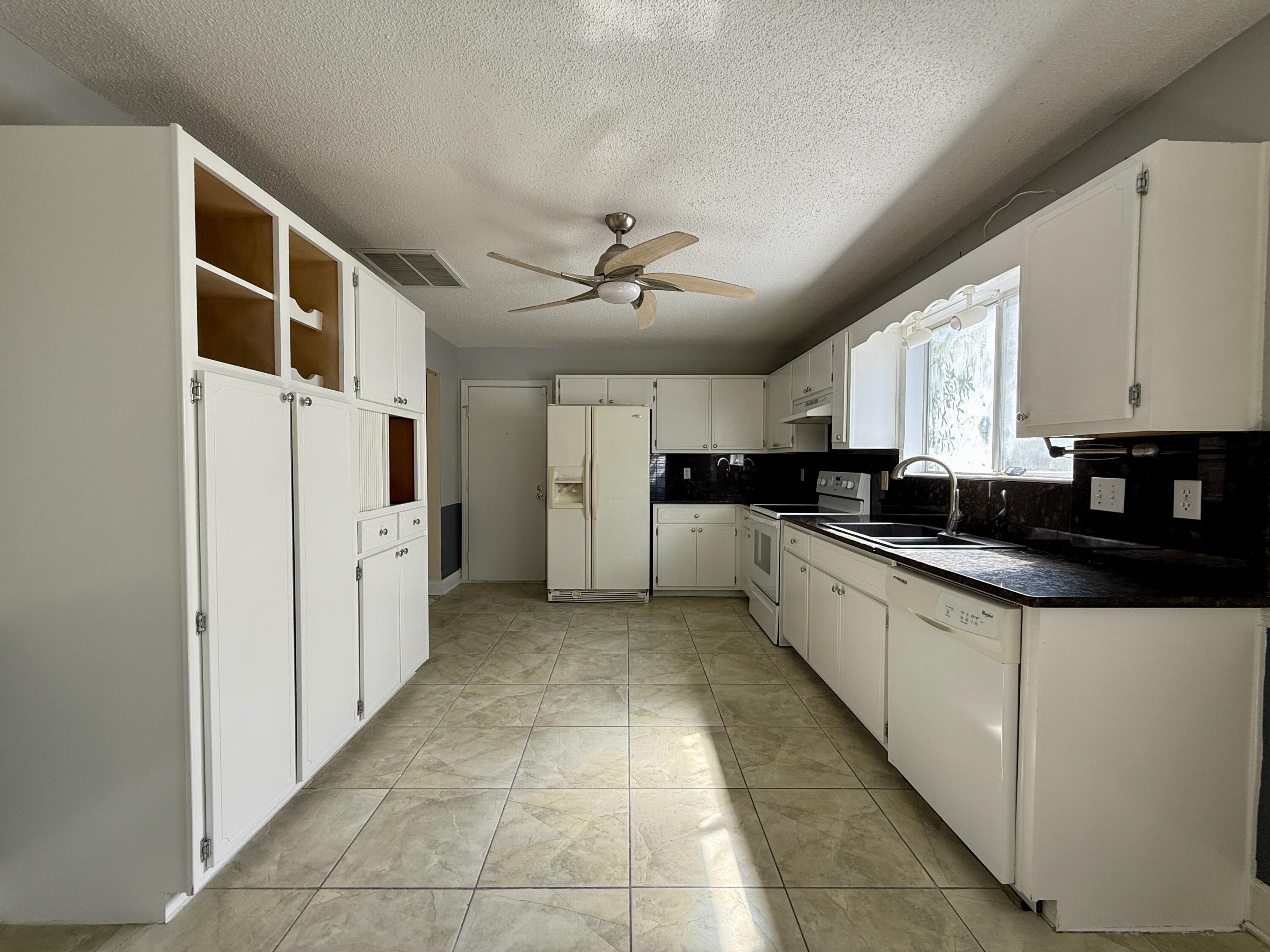 SCRANTON ESTATES - Residential