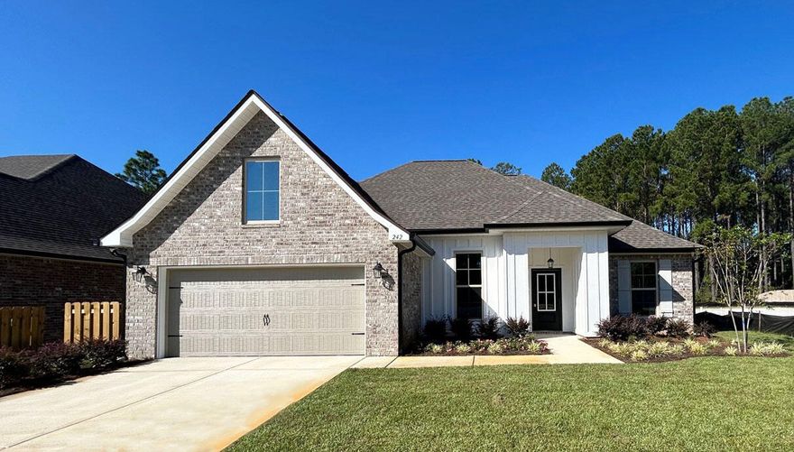 Awesome builder rate plus FREE refrigerator. Restrictions apply.The ROSES V G in Starburst at Hammock Bay community offers a 3BR, 2BA, open design with flex space and computer desk/niche. Upgrades added (list attached). Features: double vanity, garden tub, separate custom tile shower, and 2 walk-in closets in master bath, tray ceiling in master bed, kitchen island, walk-in pantry, covered porches, crown molding, recessed lighting, smart connect WIFI thermostat, smoke and carbon monoxide detectors, landscaping package, architectural 30-year shingles, flood lights, and more!Energy Efficient Features: water heater, electric kitchen appliance package, vinyl low E windows, and more! Energy Star Partner.