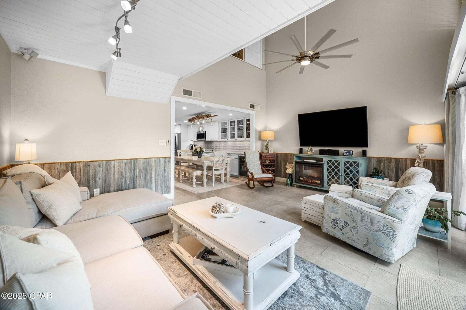 SUNNYSIDE BEACH & TENNIS CONDO - Residential