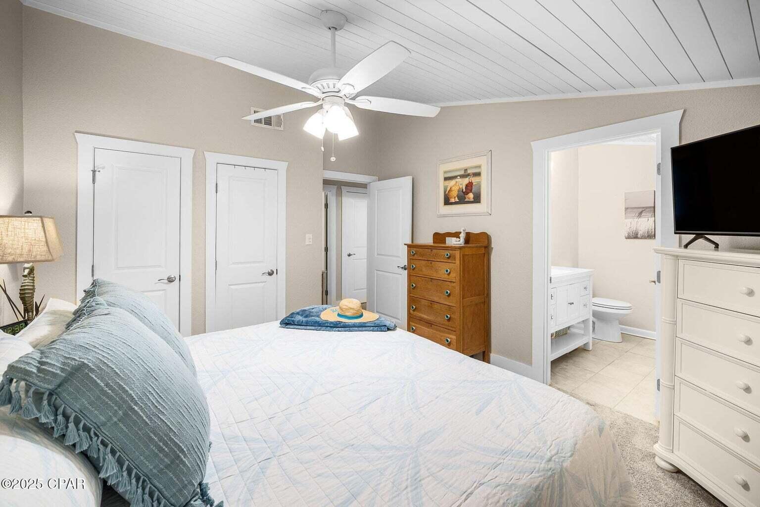 SUNNYSIDE BEACH & TENNIS CONDO - Residential