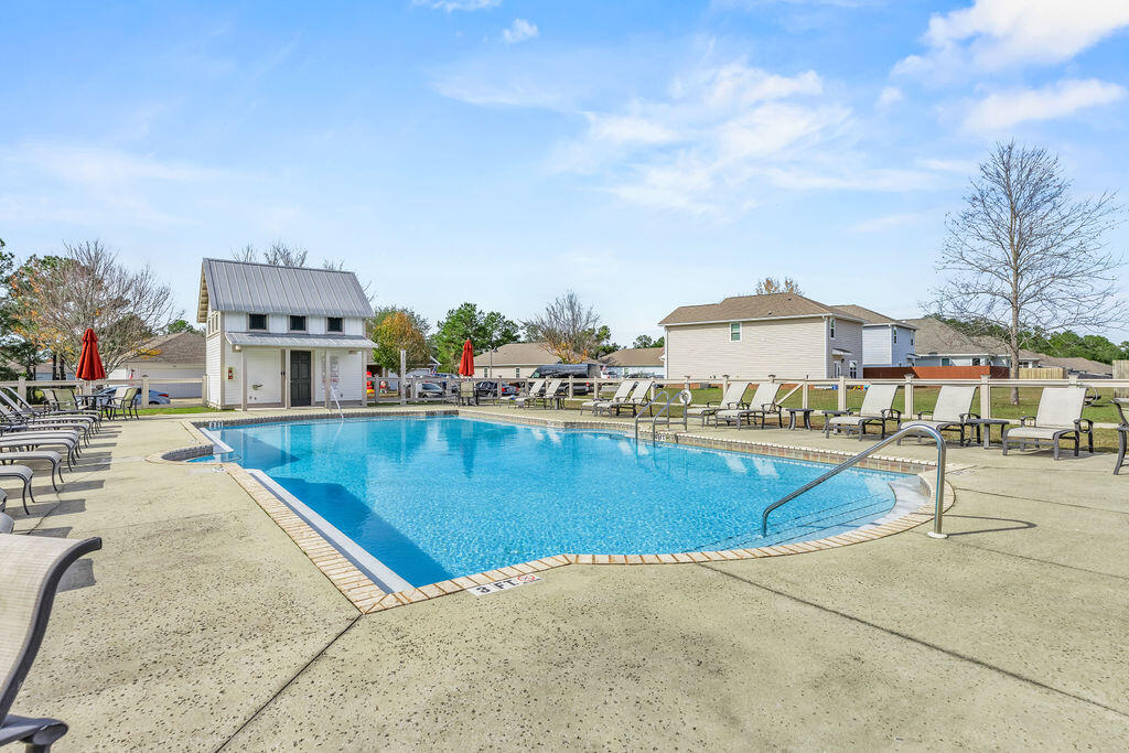 LAGRANGE LANDING - Residential