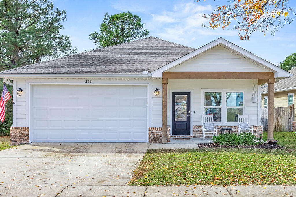 LAGRANGE LANDING - Residential