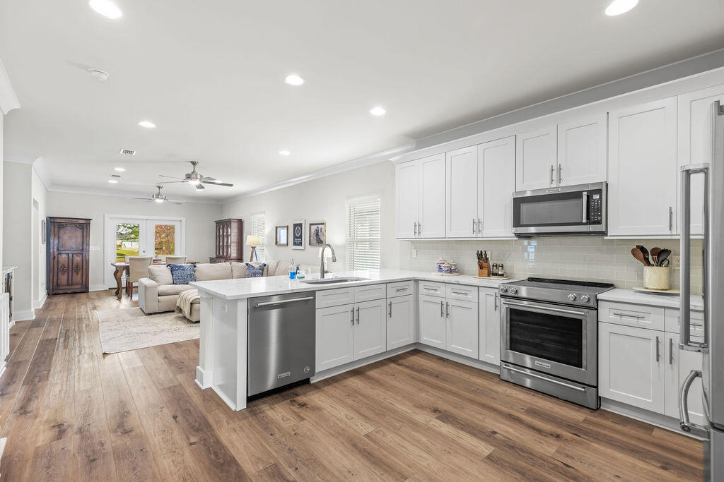 LAGRANGE LANDING - Residential