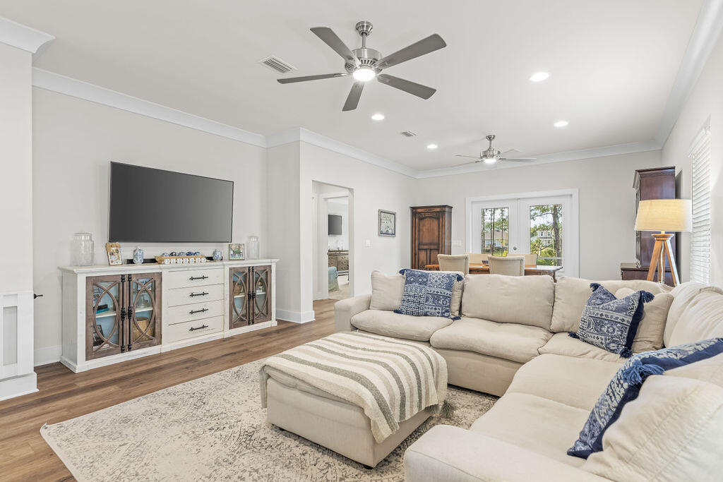 LAGRANGE LANDING - Residential