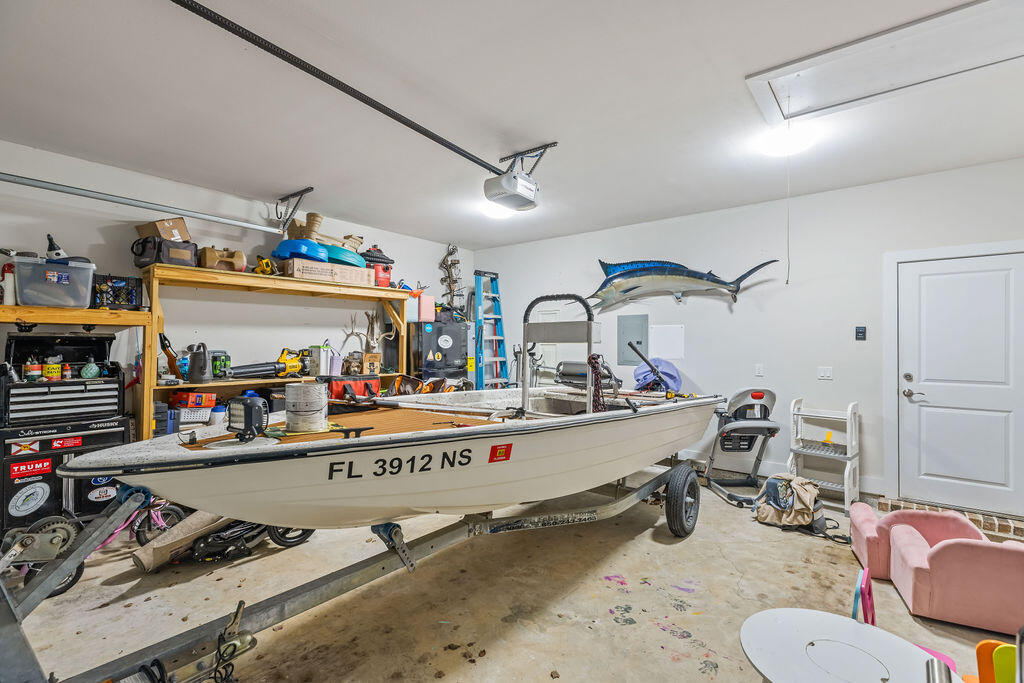 LAGRANGE LANDING - Residential