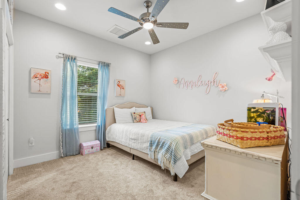 LAGRANGE LANDING - Residential