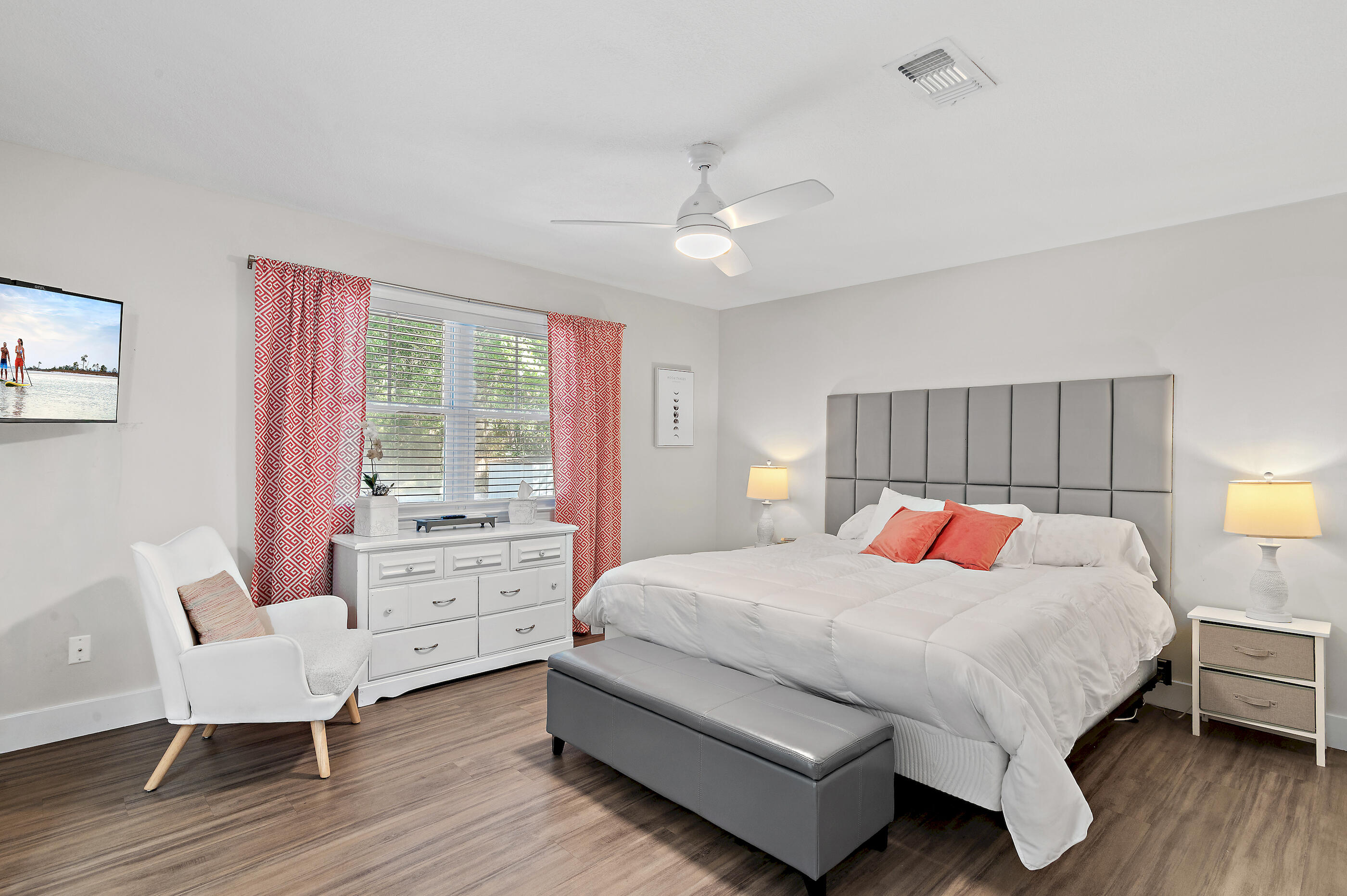 TOWN OF SANTA ROSA - Residential