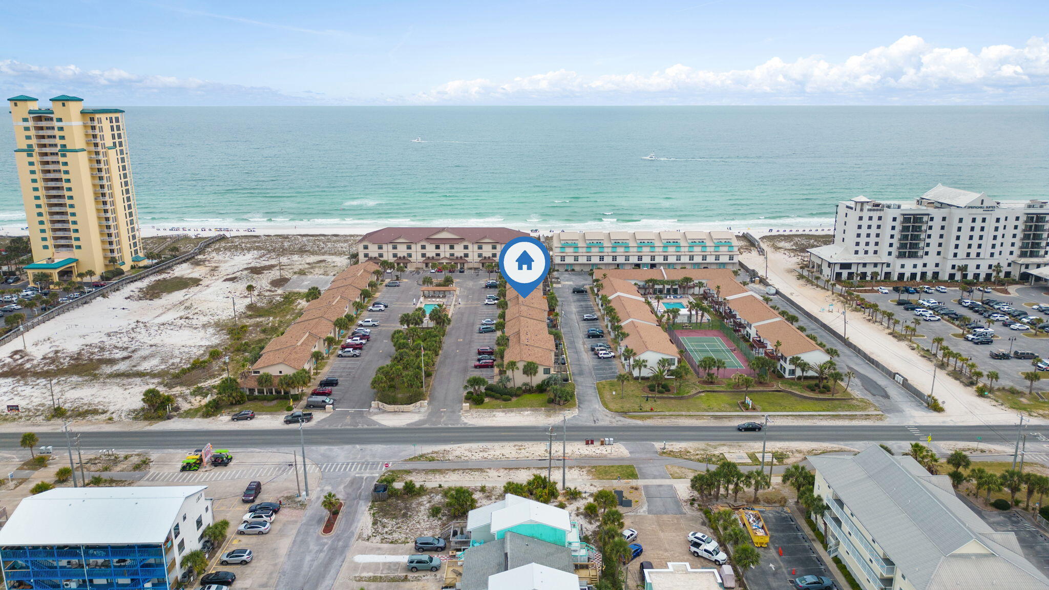 SUGAR BEACH T/H - Residential