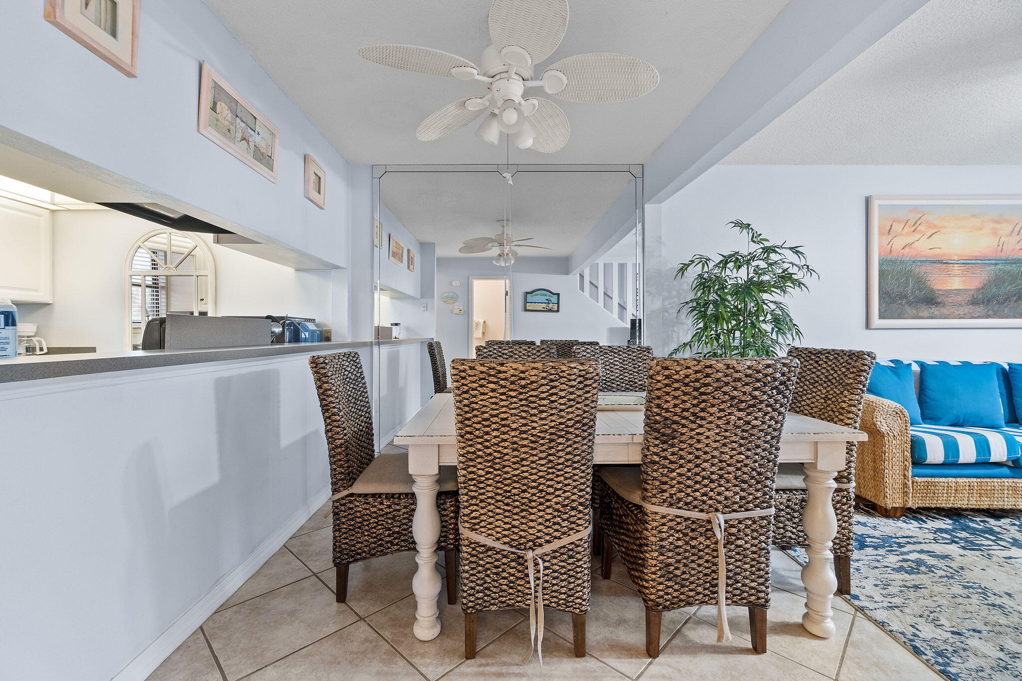 SUGAR BEACH T/H - Residential