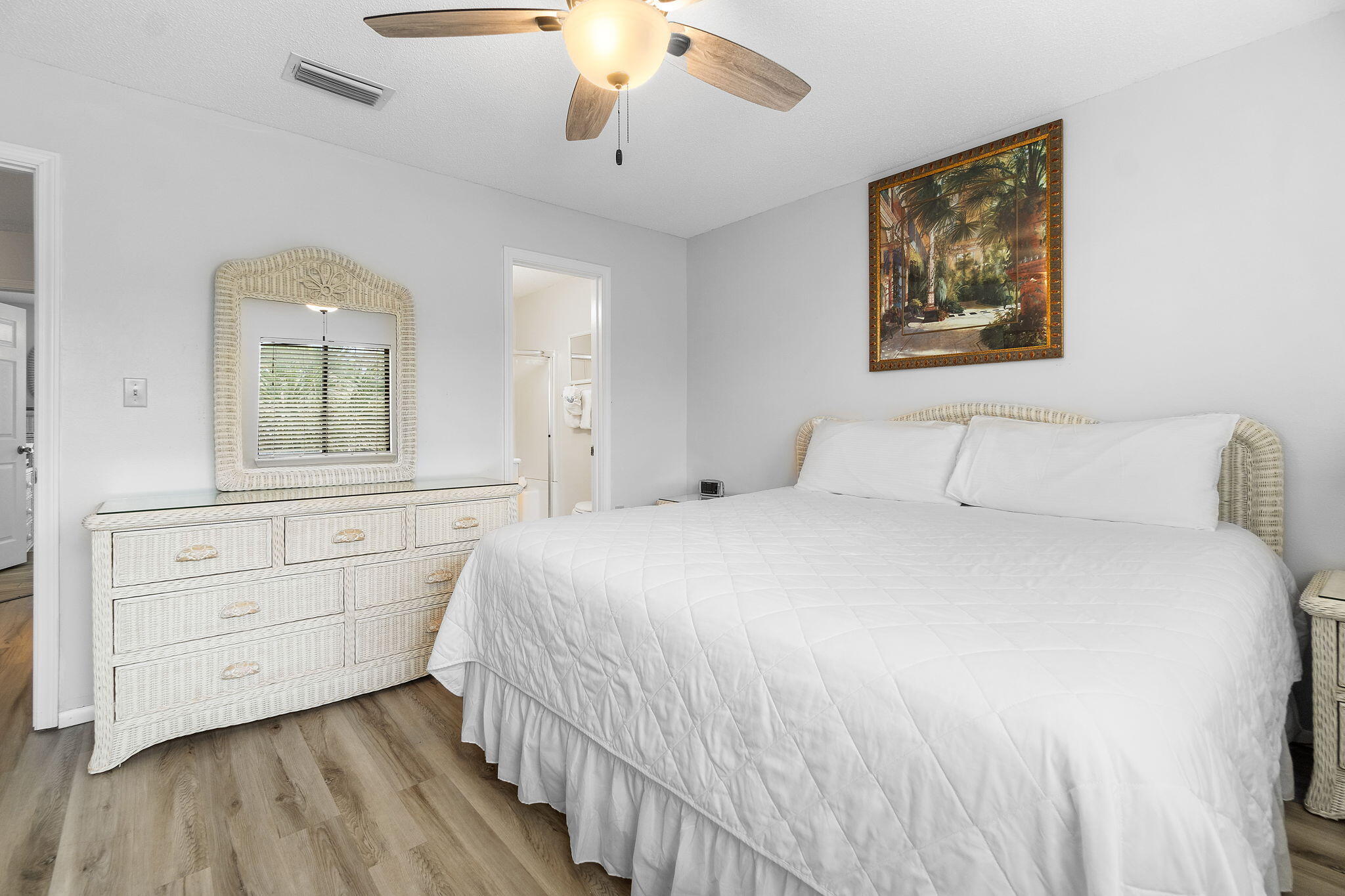 SUGAR BEACH T/H - Residential